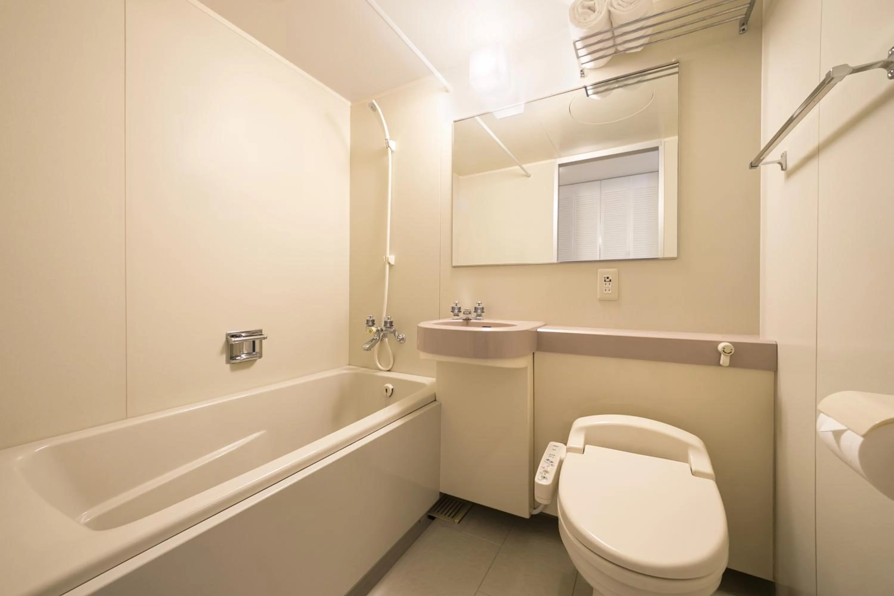 Bathroom in Mercure Wakayama Kushimoto Resort & Spa