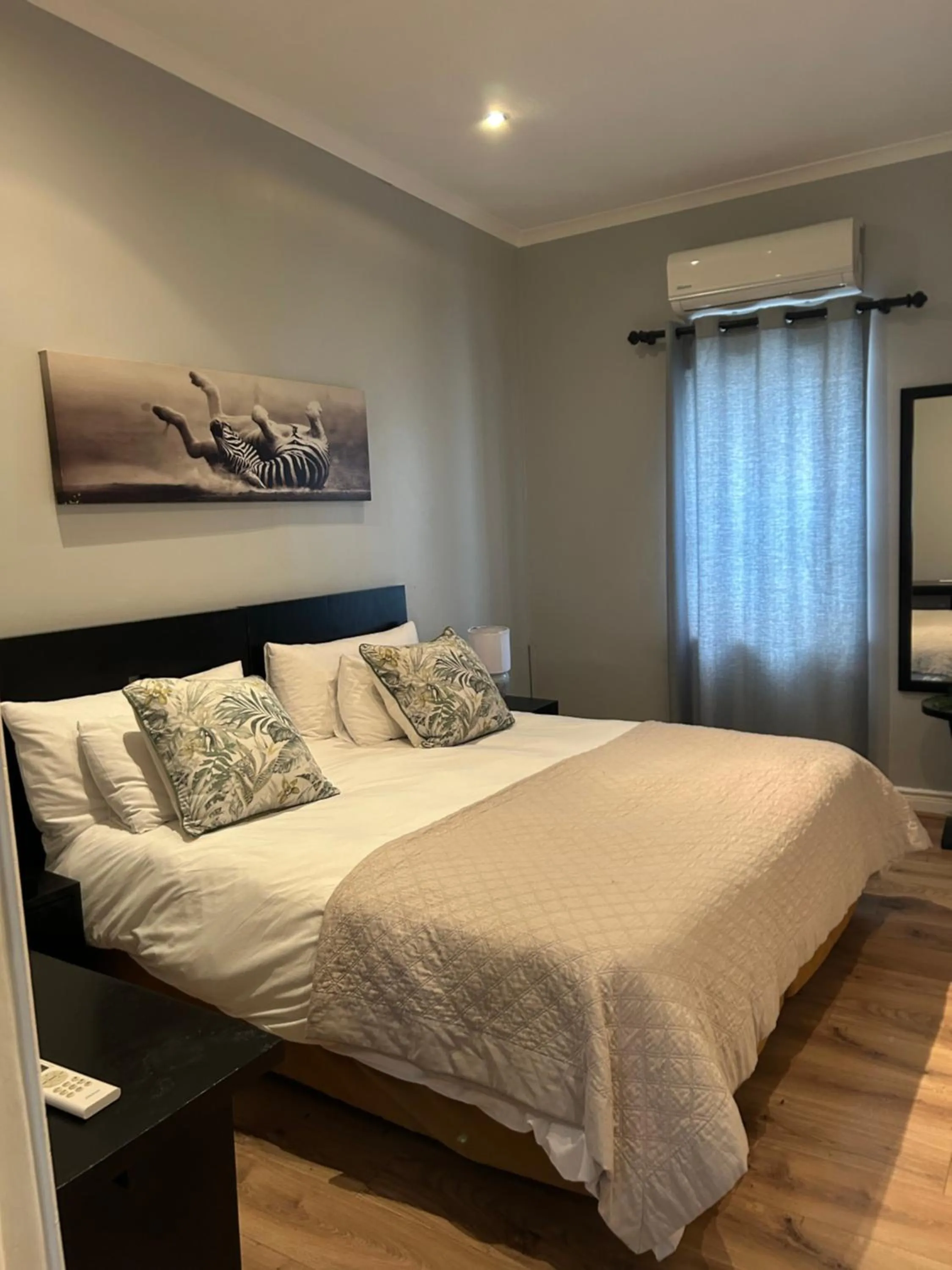 Bed in Long Street Self Catering Apartments