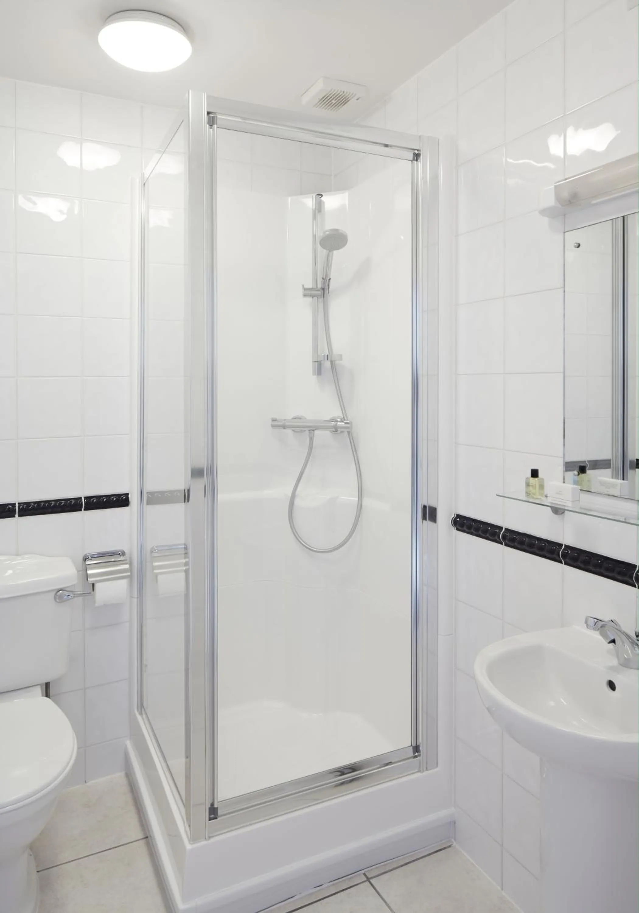 Bathroom in Euro Hotel