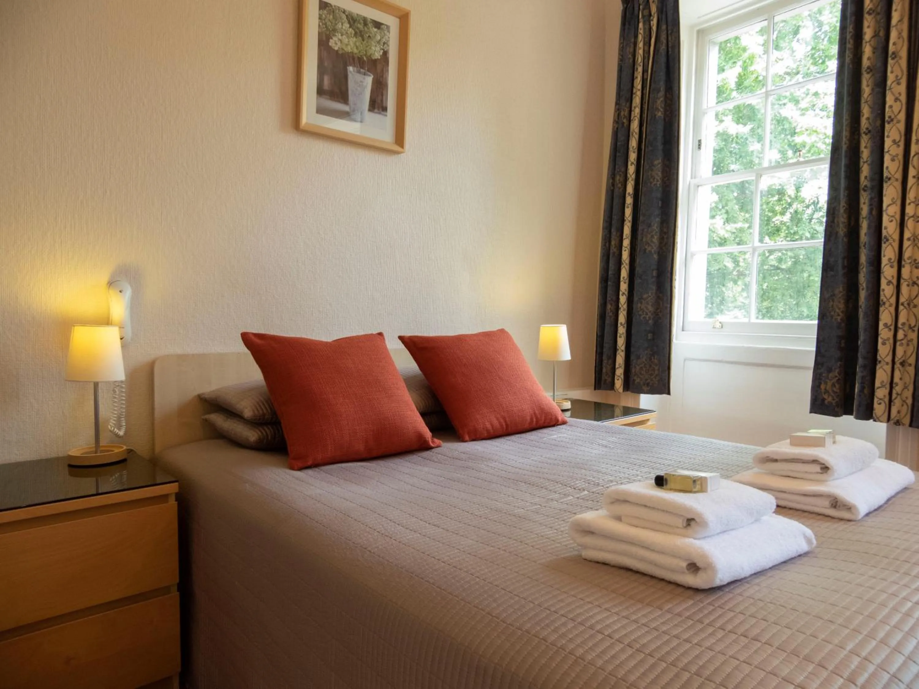 Bedroom, Bed in Euro Hotel