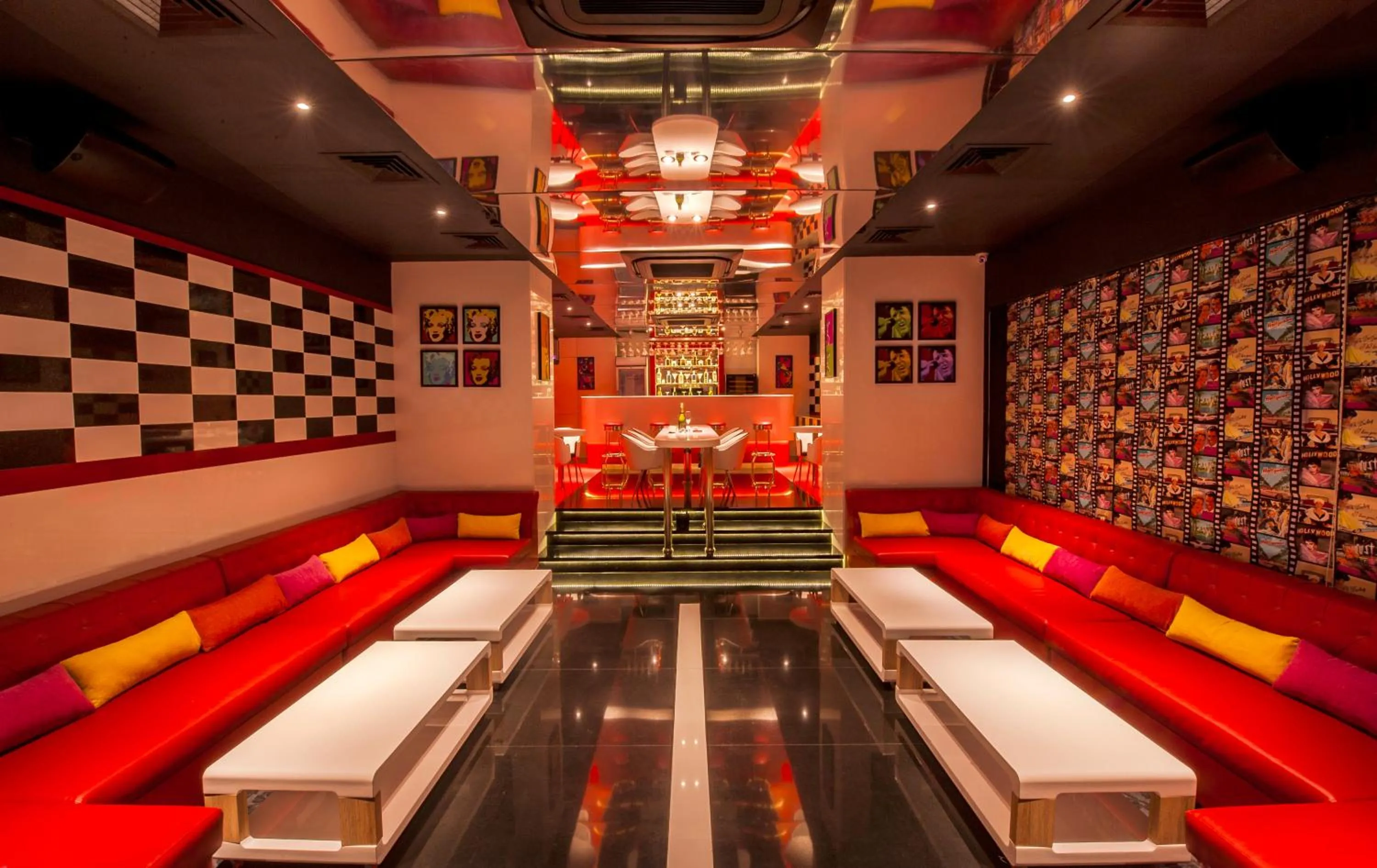 Lounge or bar in Effotel By Sayaji Indore