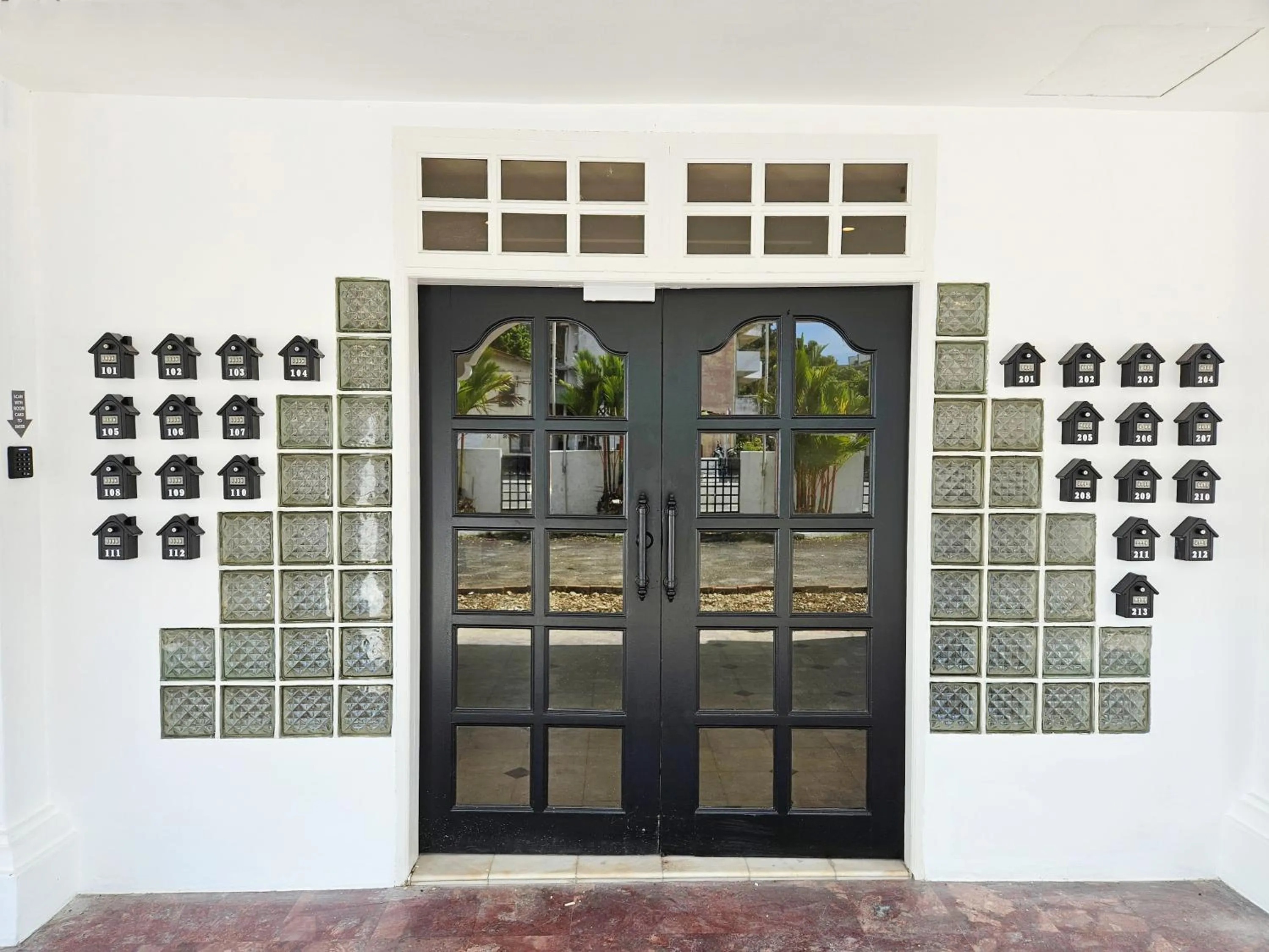Facade/entrance in Luna Hotel by Moonknight