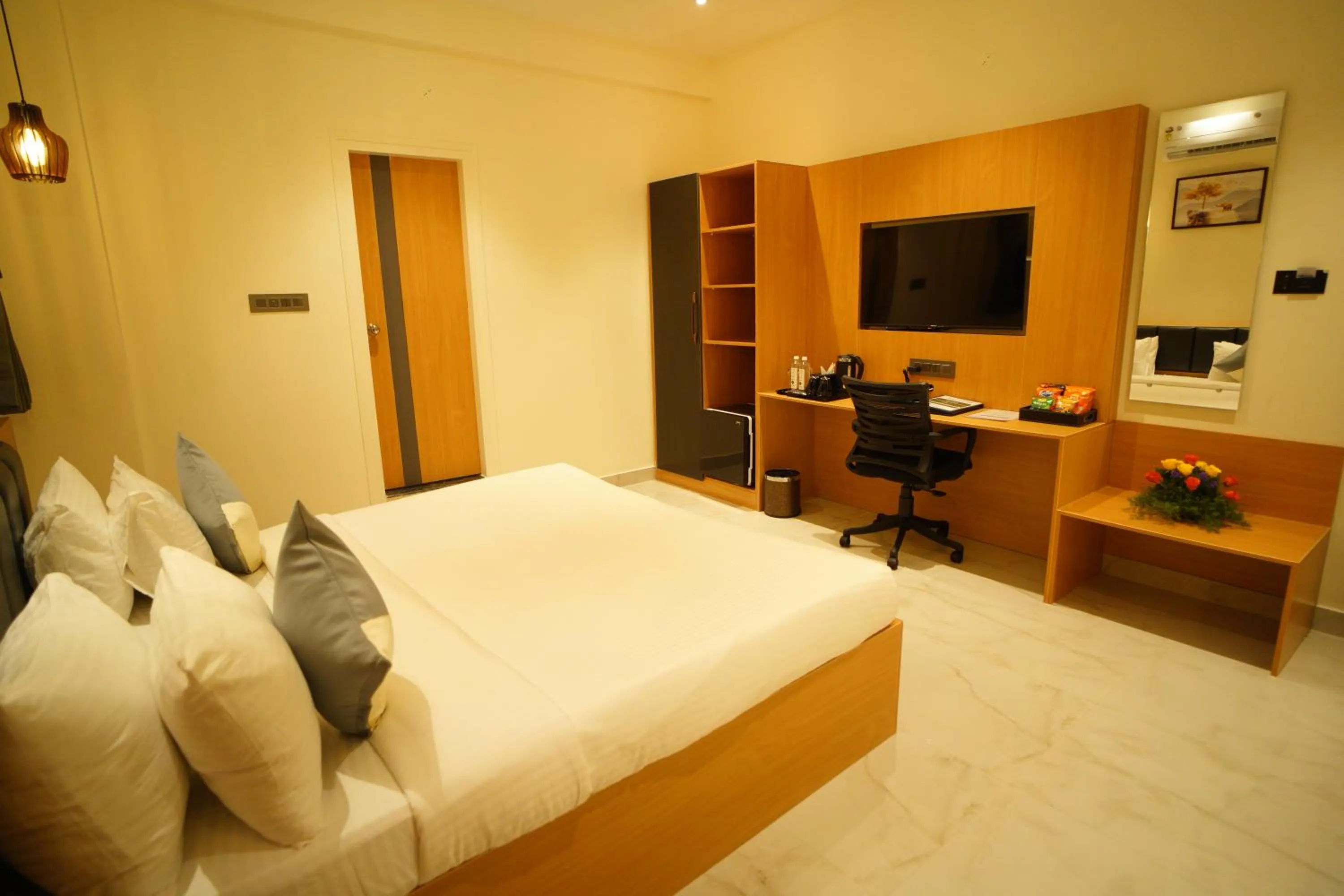 Bed in Emerald Urban Comforts