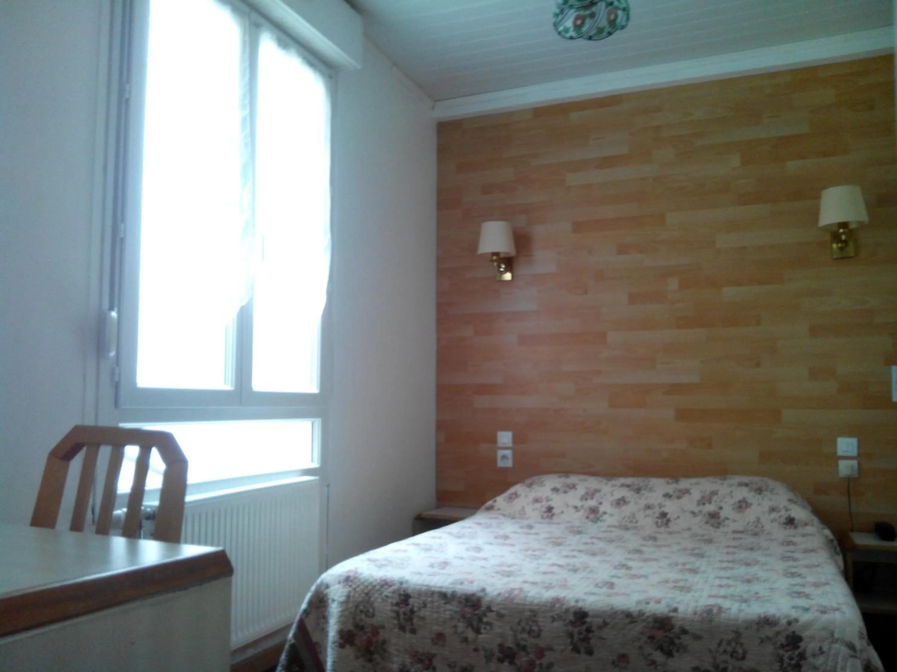 Hôtel Lamartine -Parking Dauphine