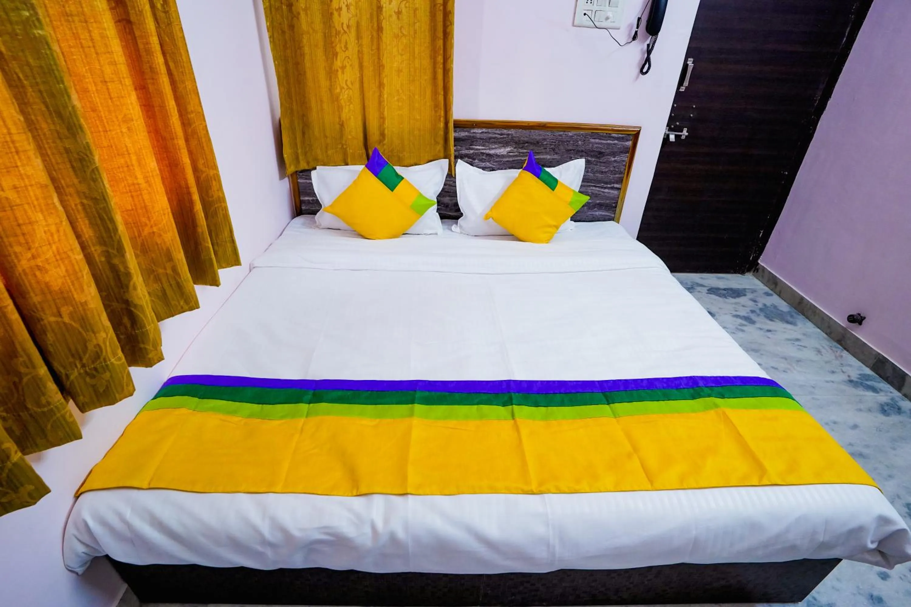 Photo of the whole room in Stay Inn