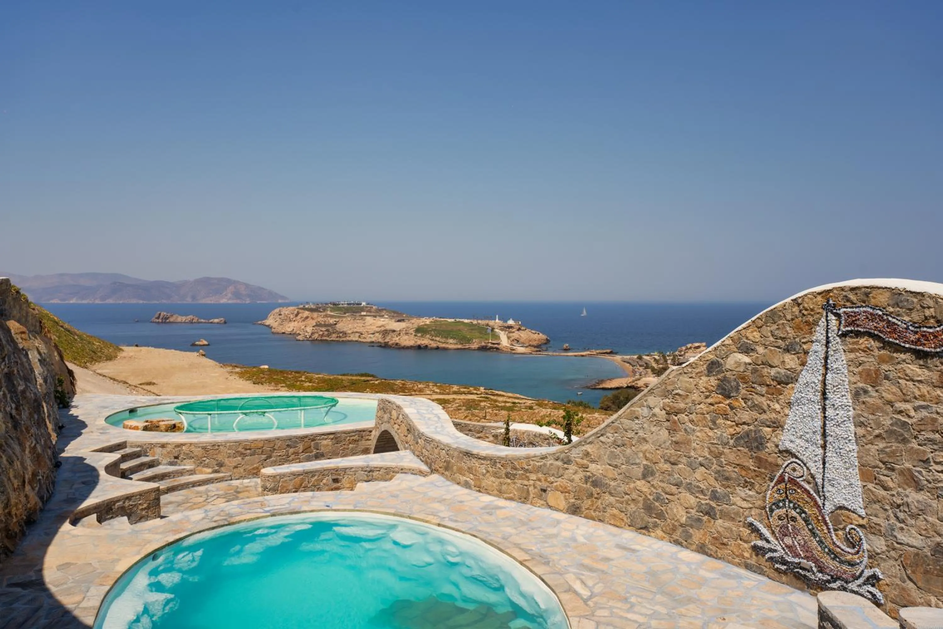 Agalia Luxury Suites