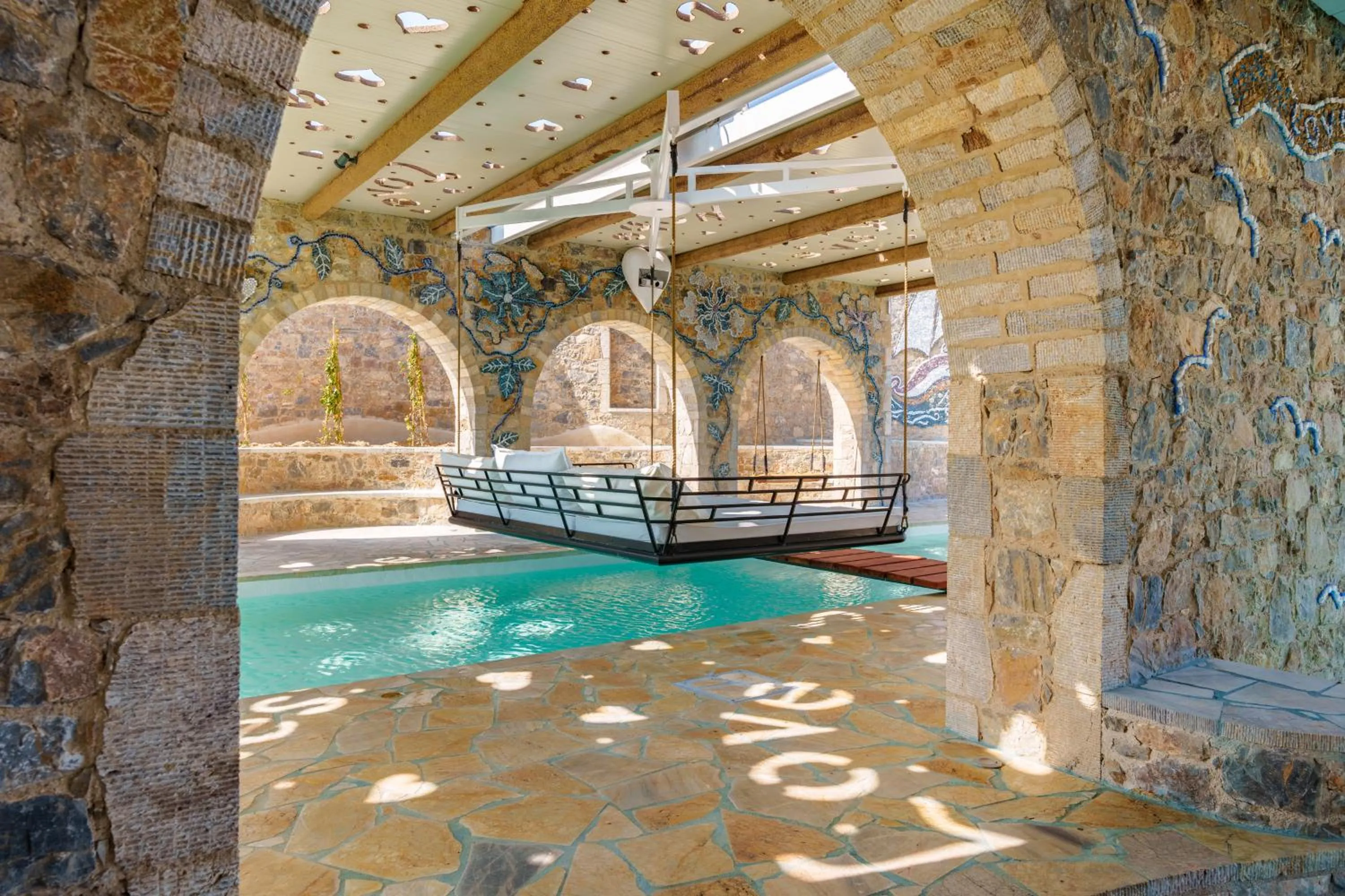 Agalia Luxury Suites