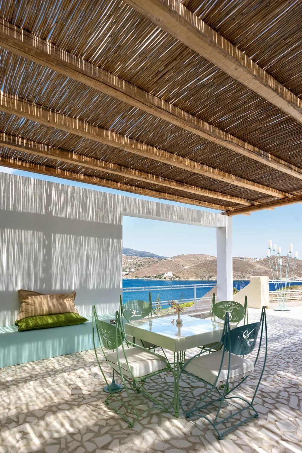 Restaurant/places to eat in Agalia Luxury Suites