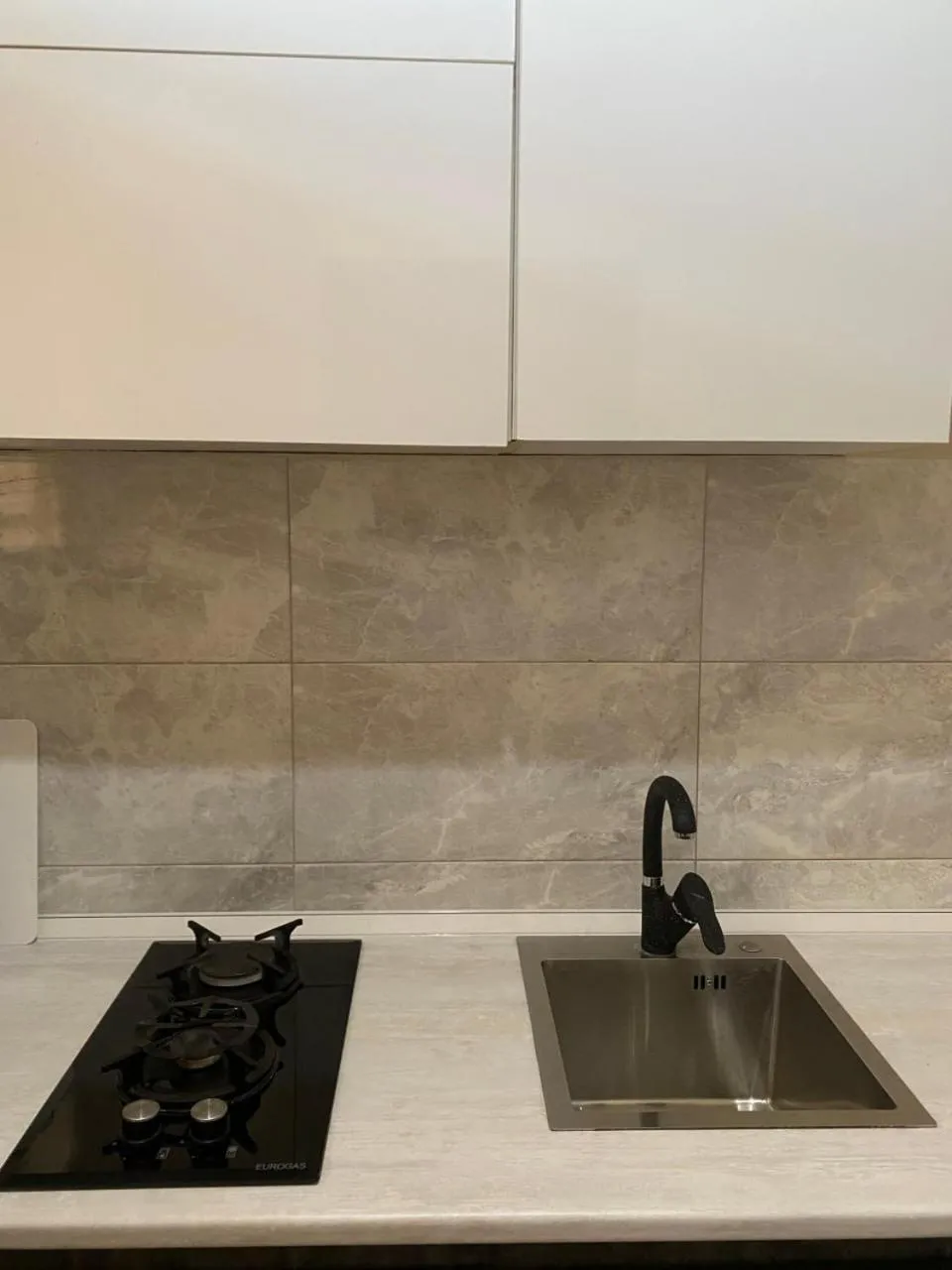 Kitchen or kitchenette in Art Nova 10 COMPACT