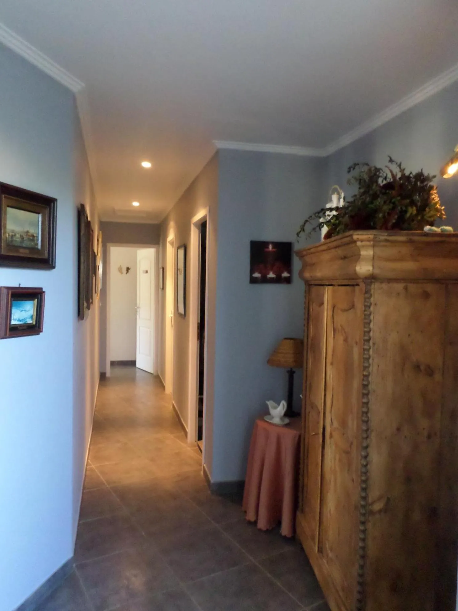 Area and facilities in Les Broussous