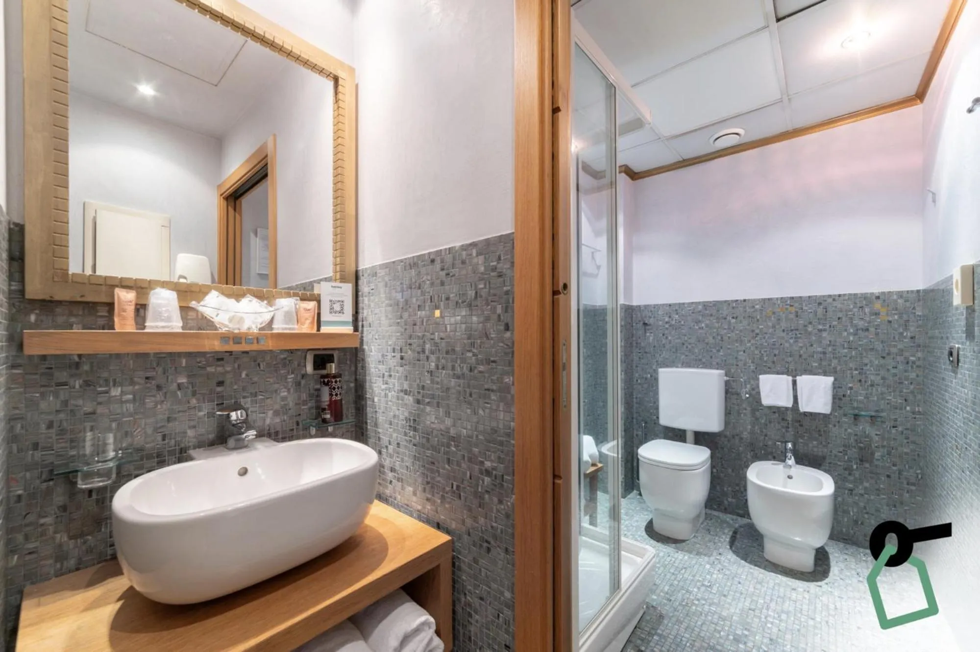 Bathroom in HOTIDAY Discovery - Residence Verona