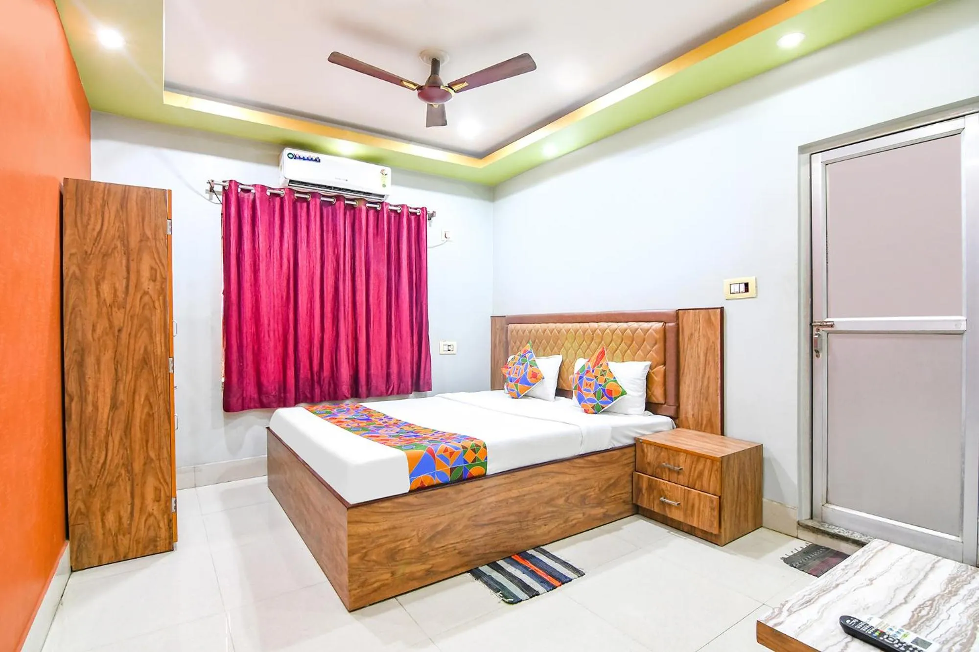 Bed in FabHotel Stay Inn II