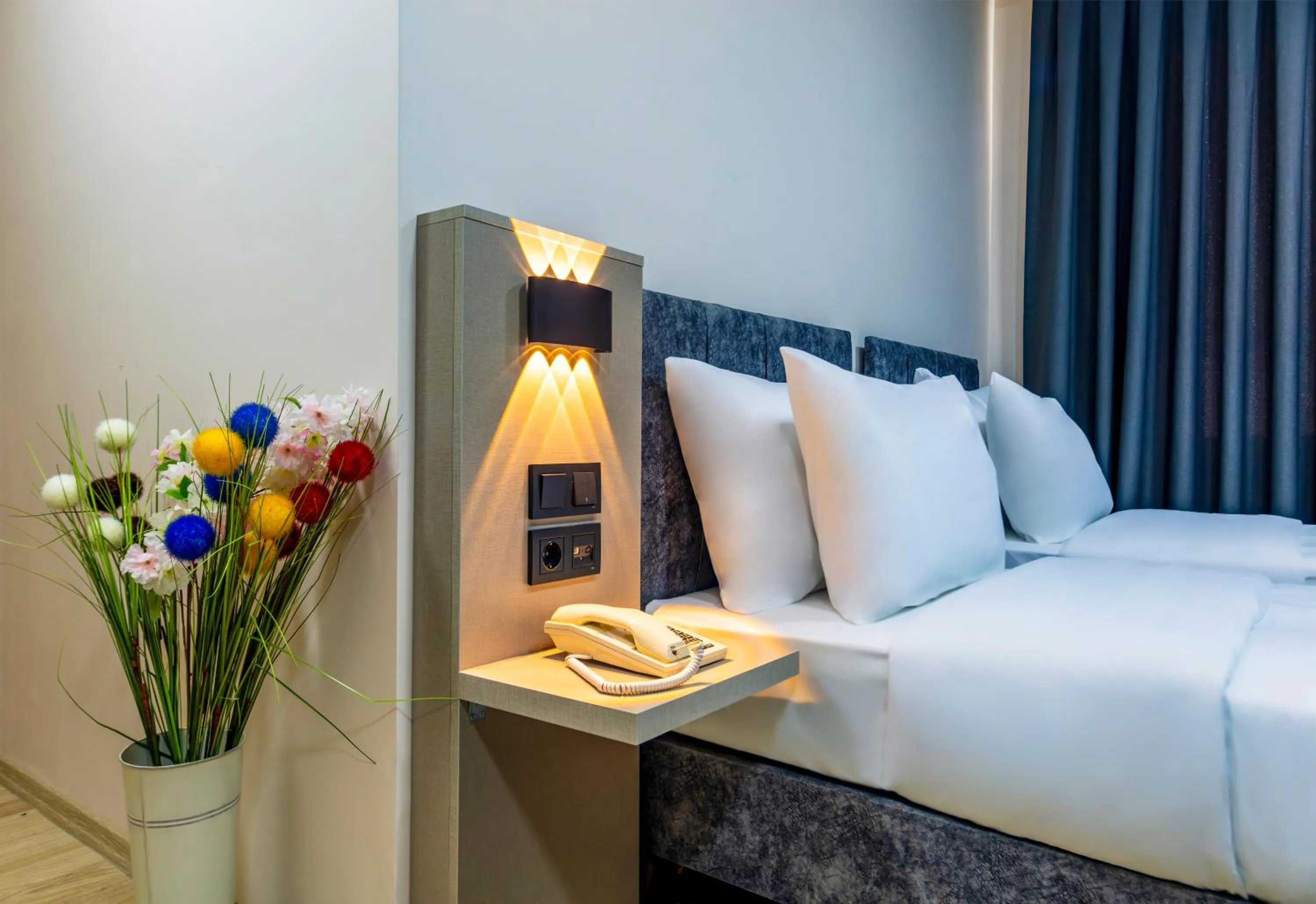 Bed in The Business Class Hotel