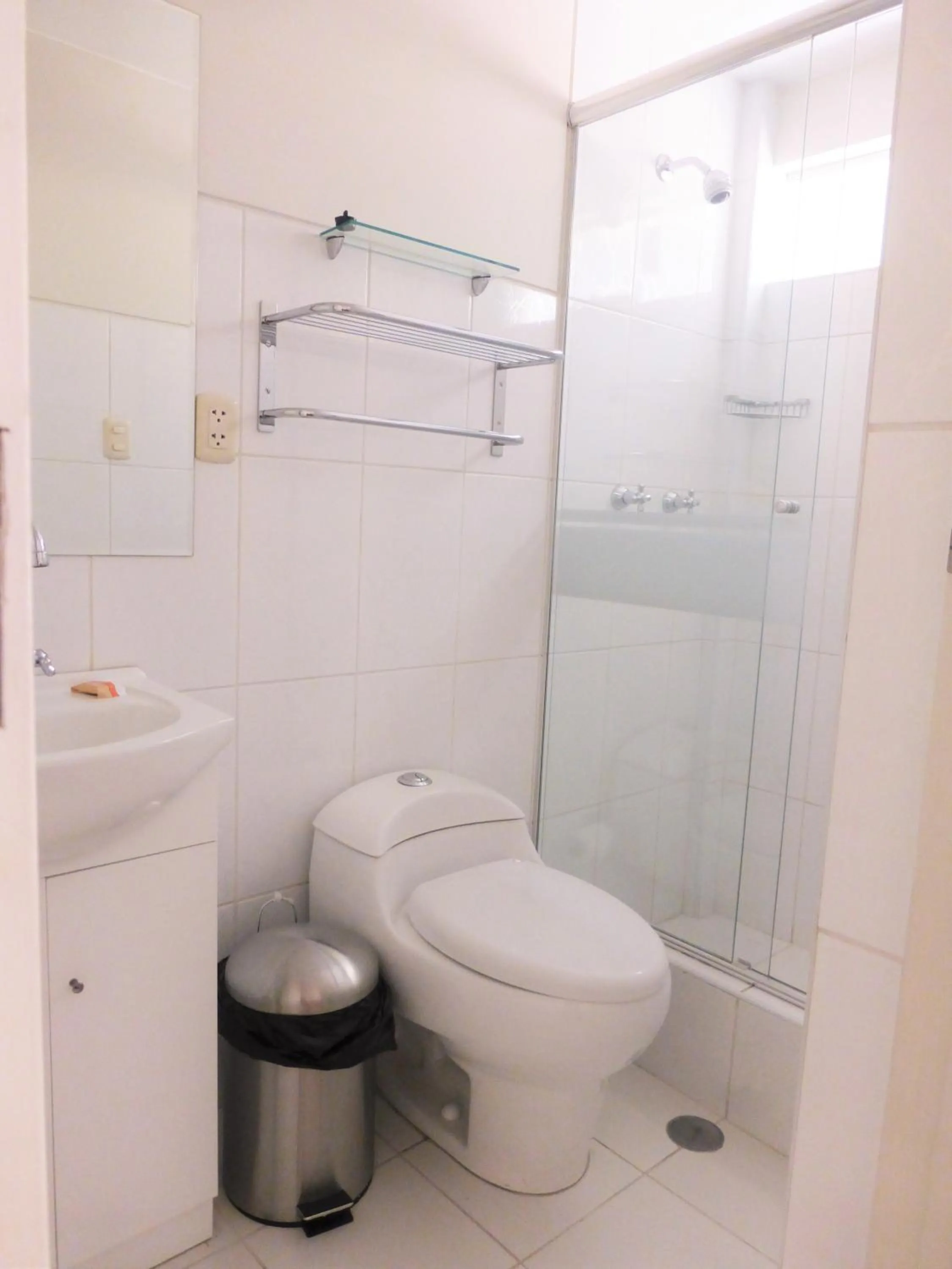 Bathroom in HOTEL MURCIA AREQUIPA