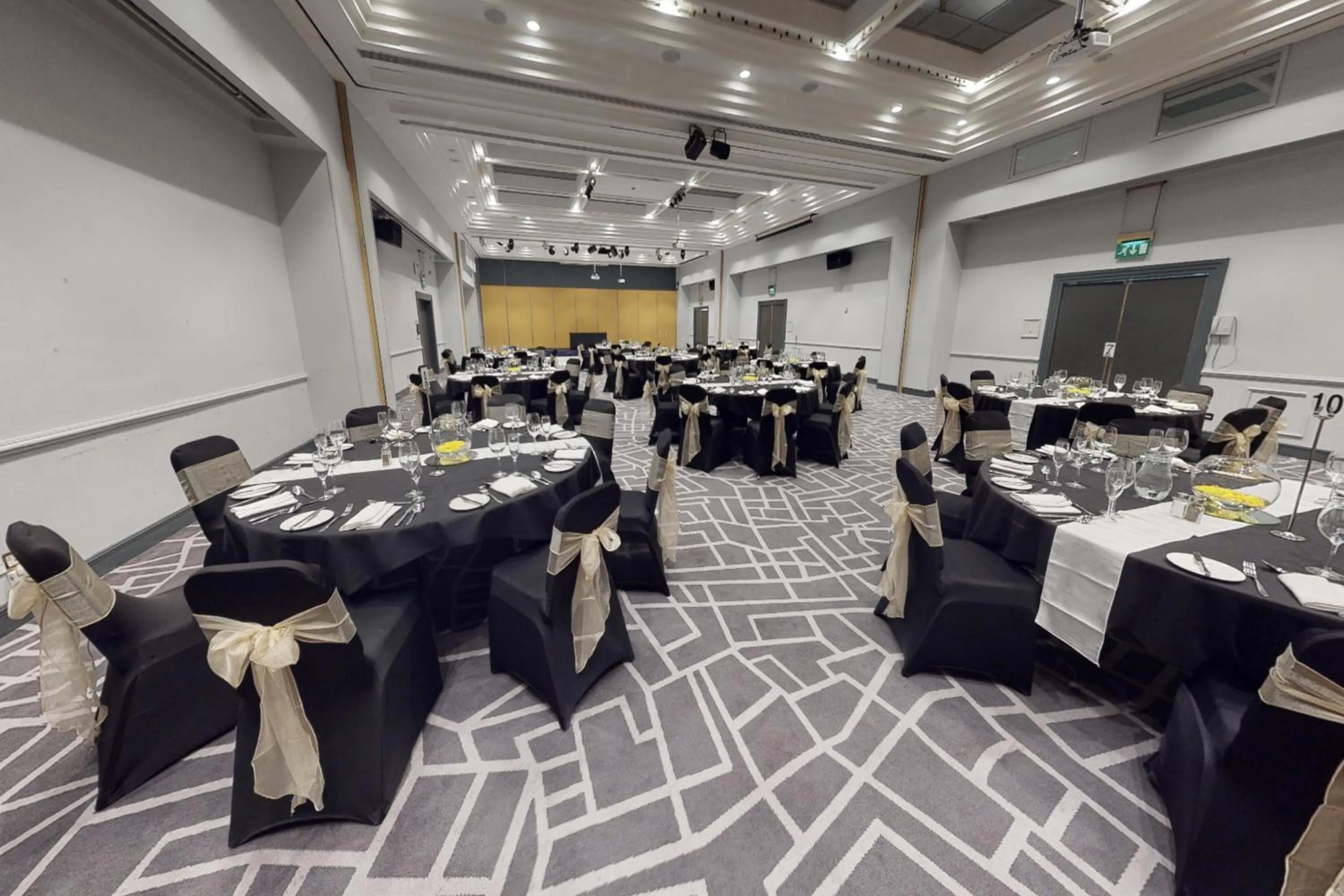 Banquet/Function facilities in Village Hotel Swindon