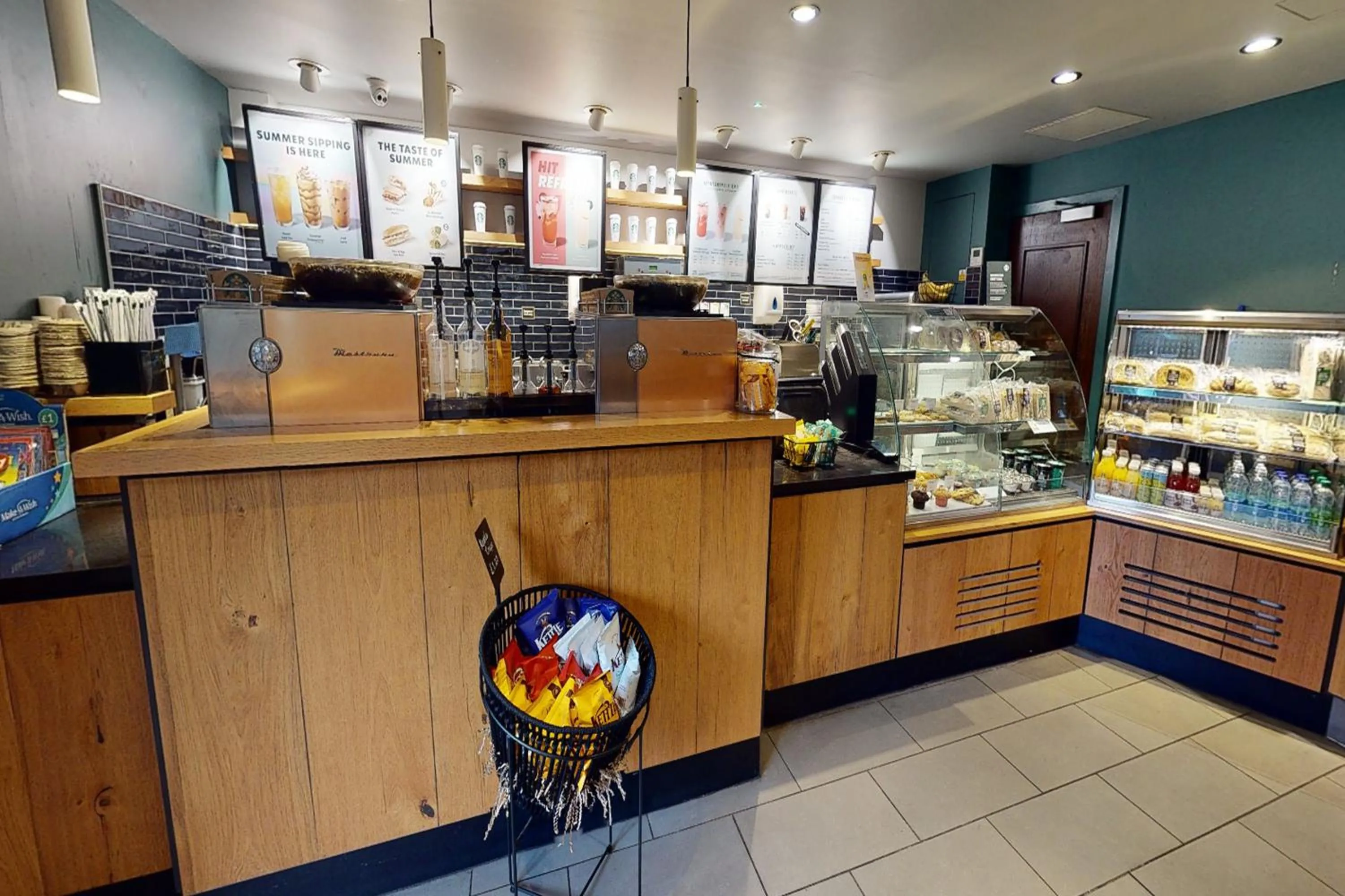 Restaurant/places to eat in Village Hotel Swindon