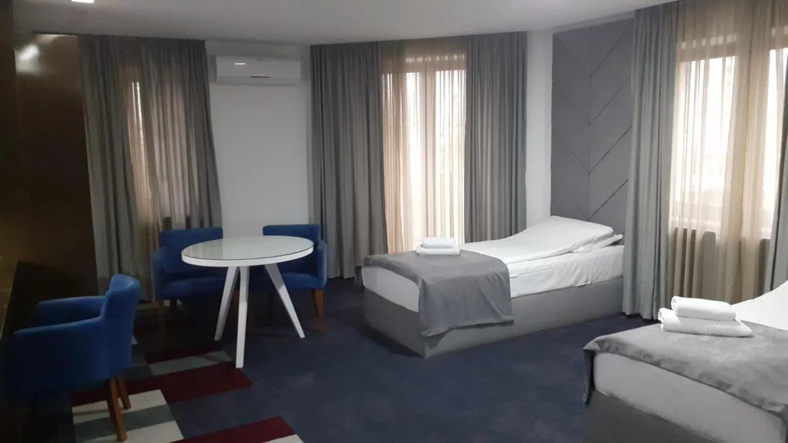 Photo of the whole room, Bed in Hotel Boutique Bristol