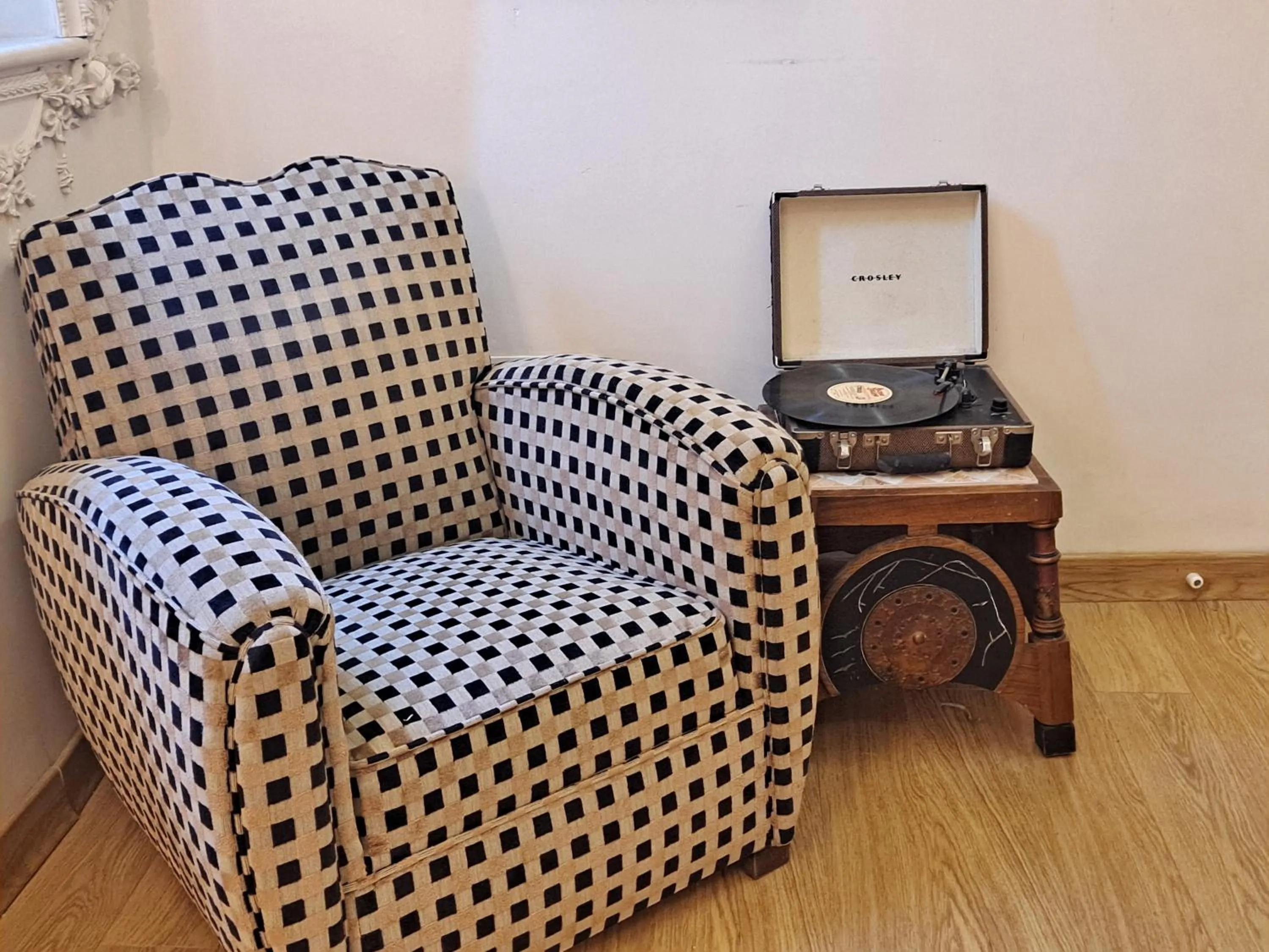 Facade/entrance in Suites Rome