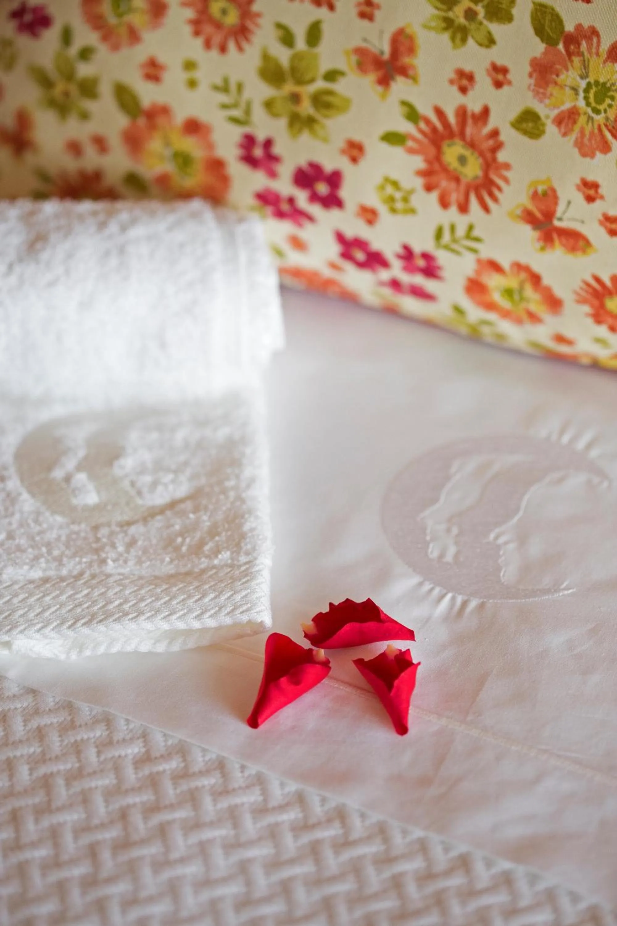 Bedroom, Bed in Cabecas do Reguengo