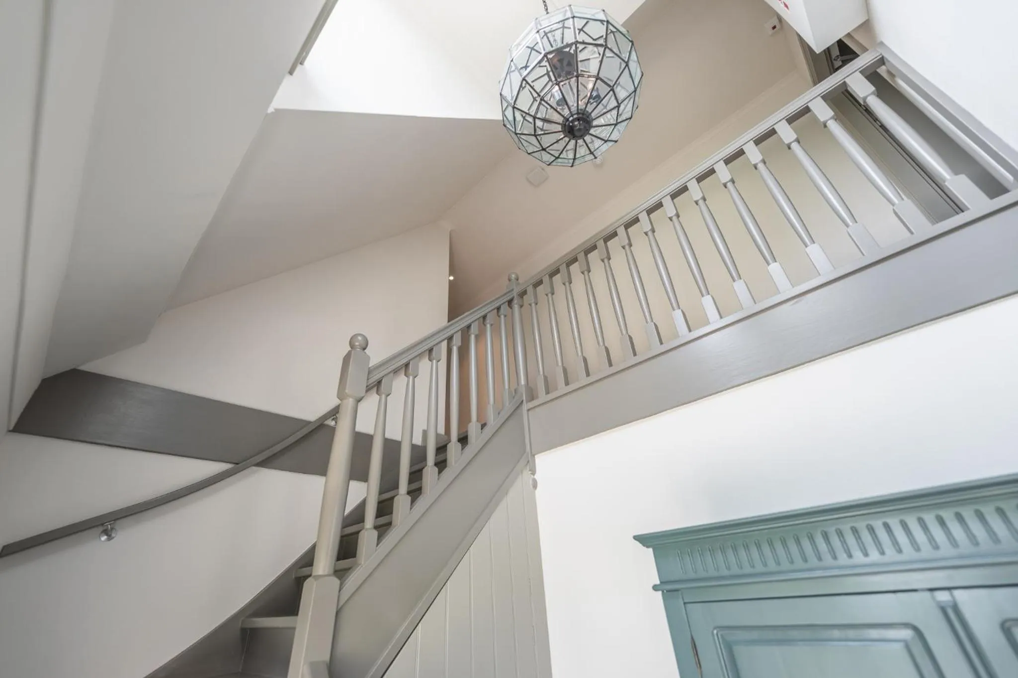 Property building in Villa Magnolia