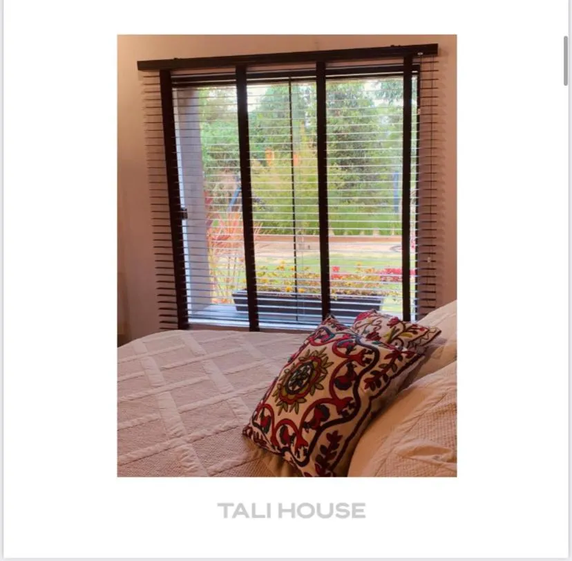 Garden view, Bed in TALI HOUSE - Casa Hotel