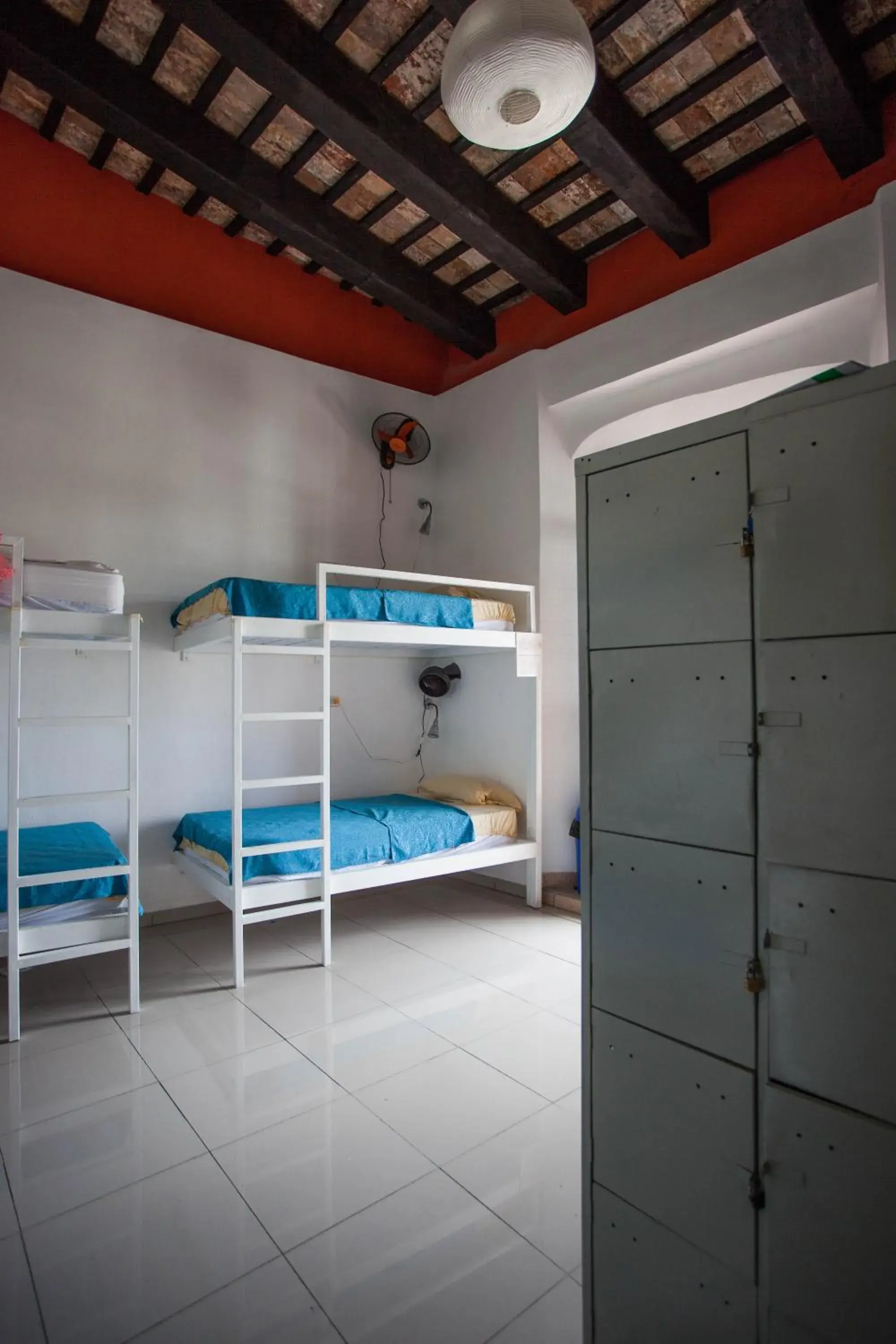 Bed in 12-Bed Mixed Dormitory Room in Island Life Hostel Bed in 12-Bed Mixed Dormitory Room in Island Life Hostel