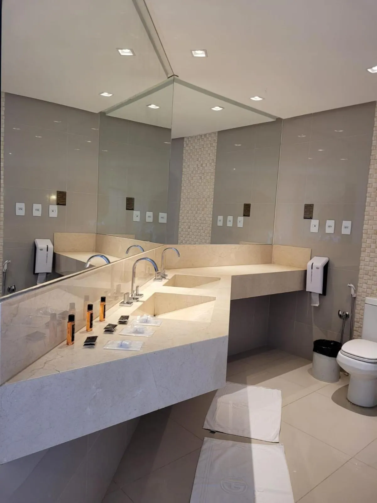 Gálatas Golden Hotel