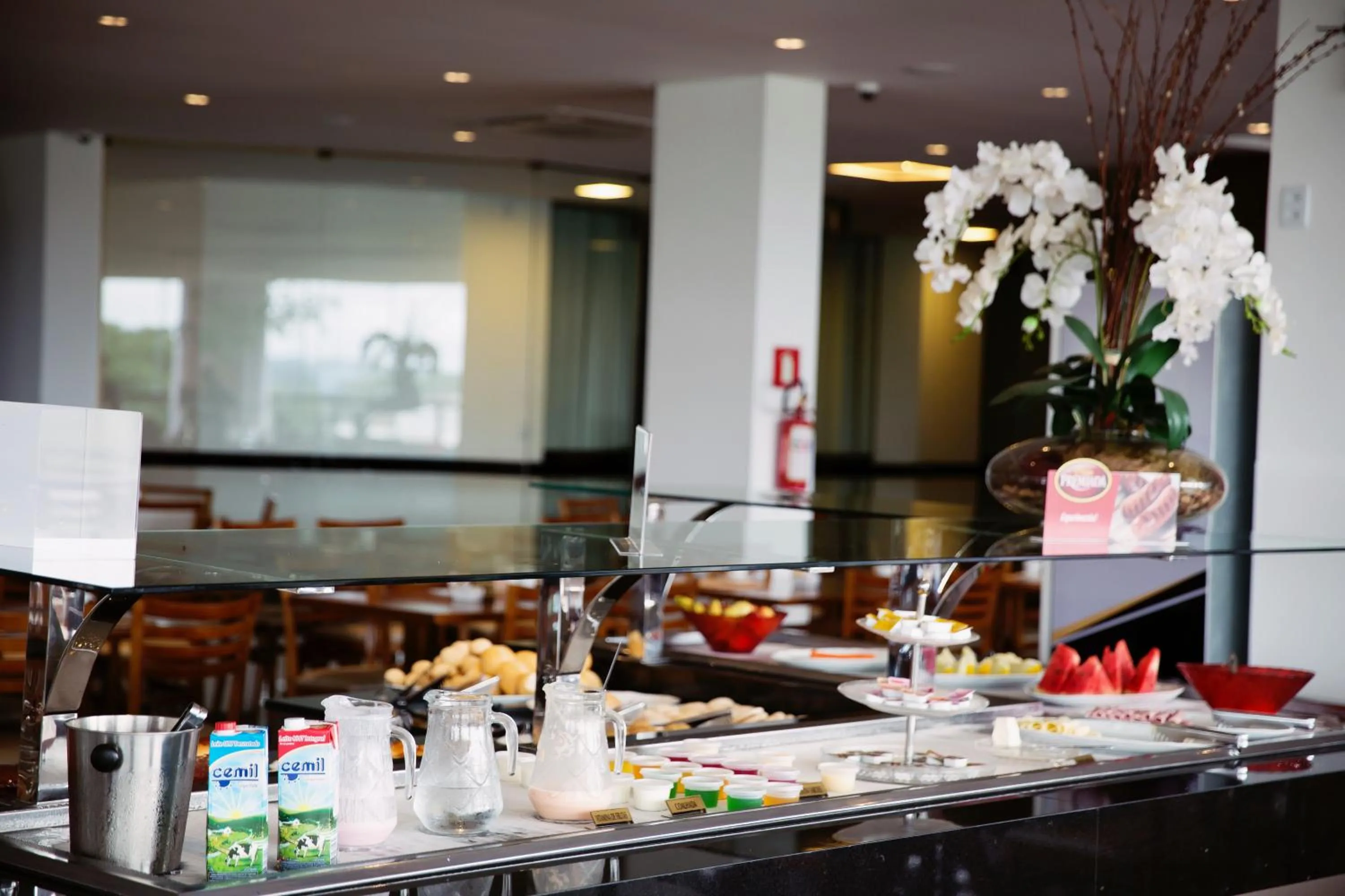 Buffet breakfast in Gálatas Golden Hotel