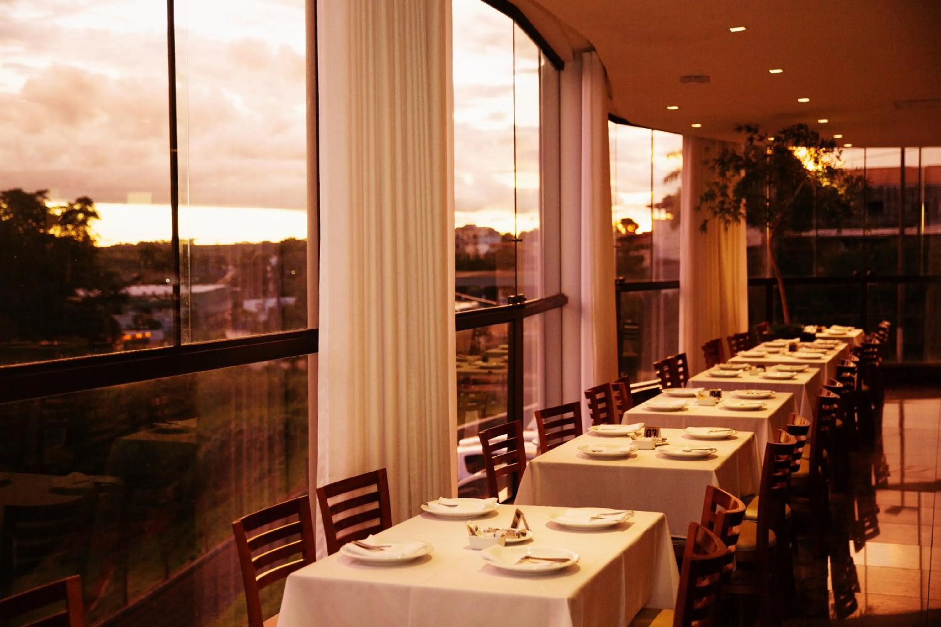 Restaurant/places to eat in Gálatas Golden Hotel