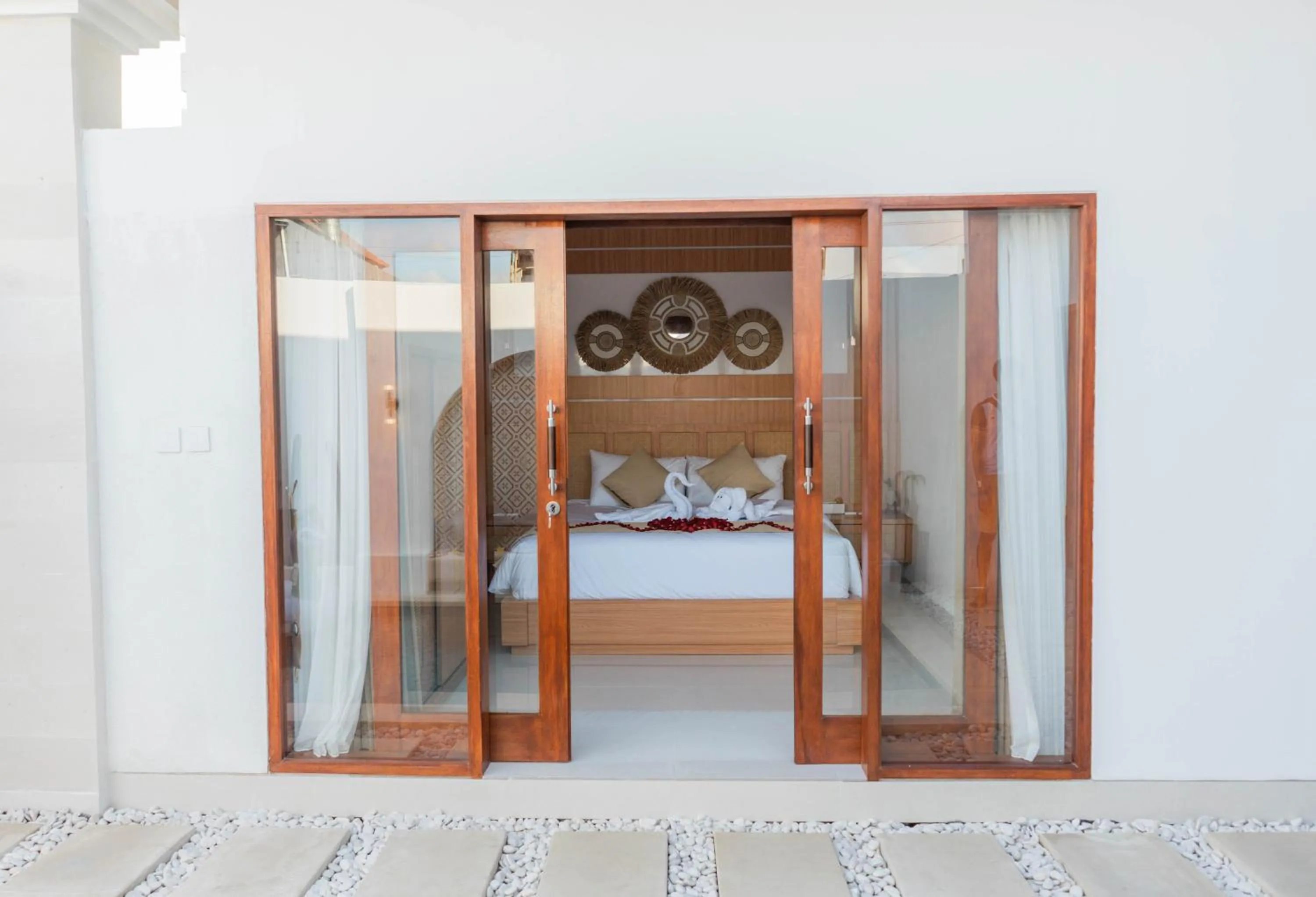 Photo of the whole room, Bed in Melviano Suite & Villa