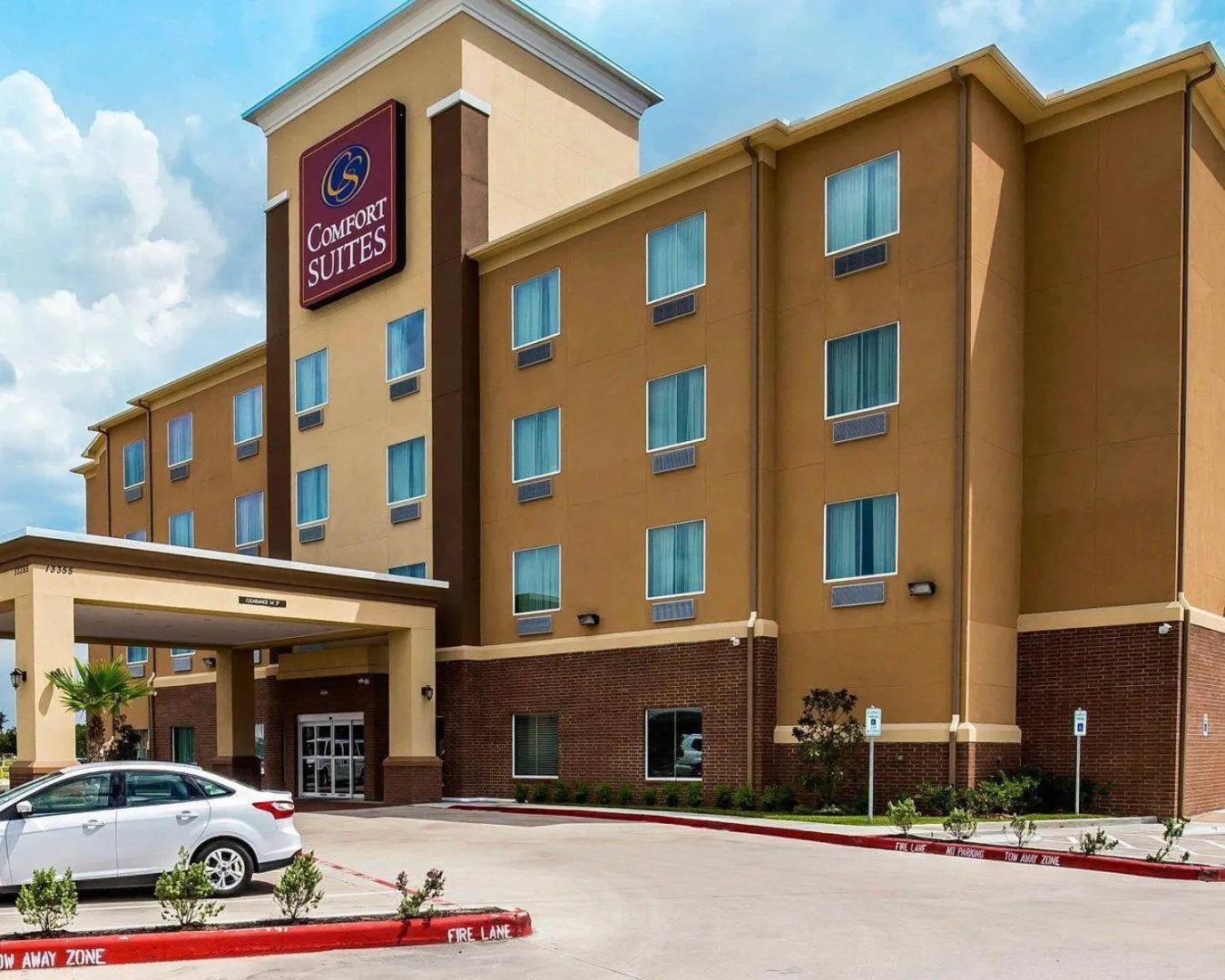 Property building in Comfort Suites Northwest - Cy - Fair