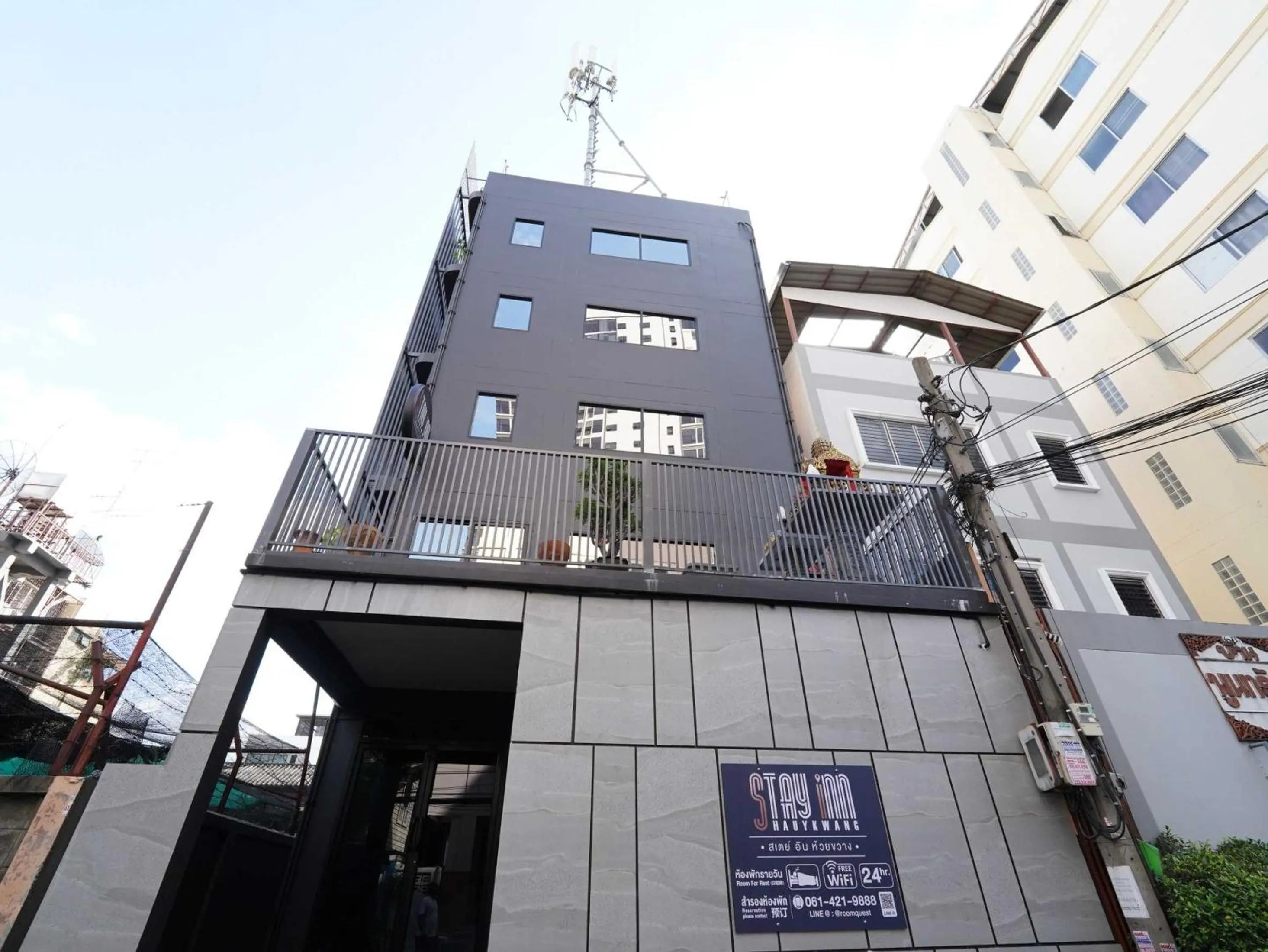 Facade/entrance in Dancenter Rq Bangkok Huai Khwang