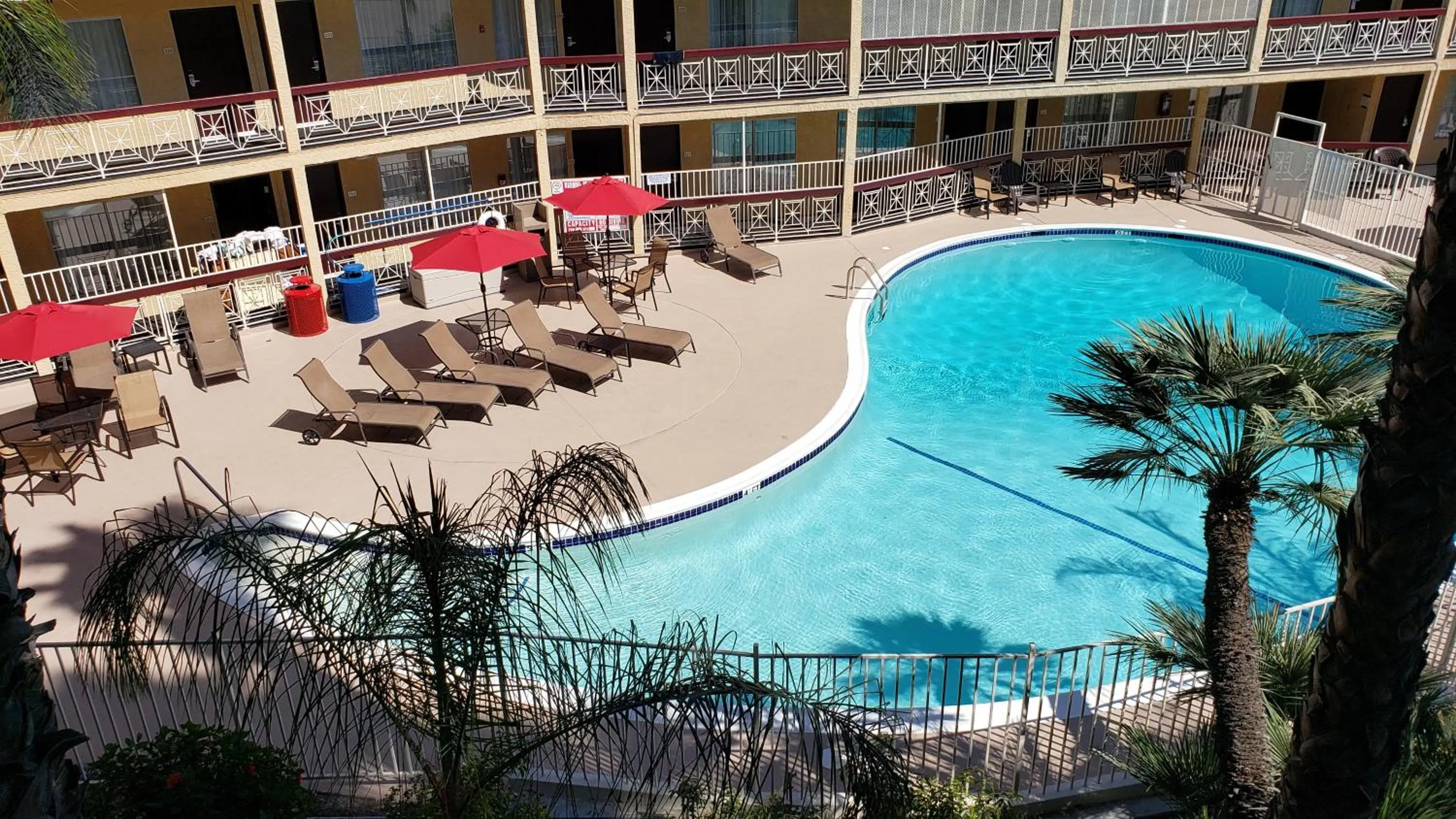 Pool view in Ramada by Wyndham Burbank Airport