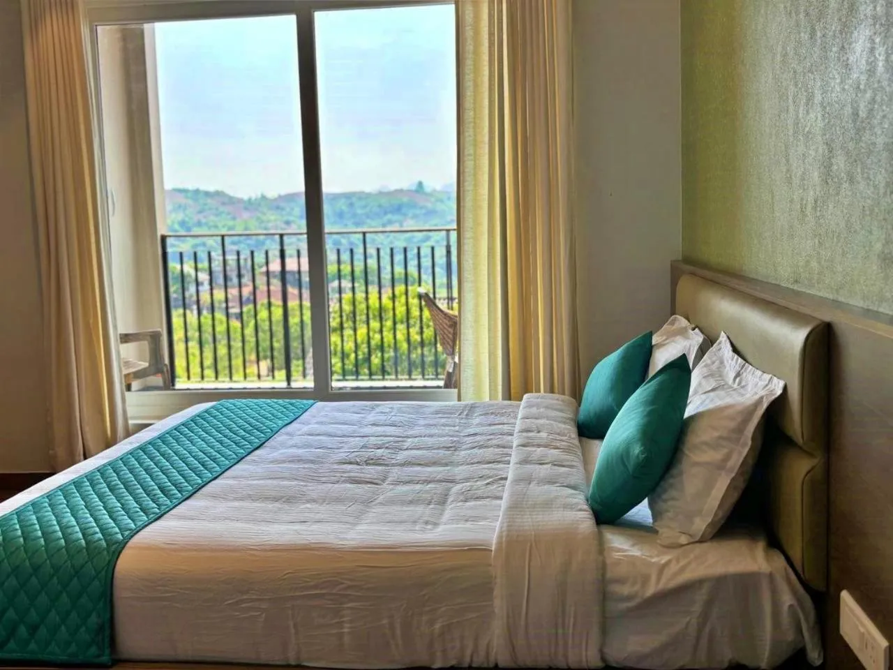 Bed in VAGA NAKSHATHRA SUITES