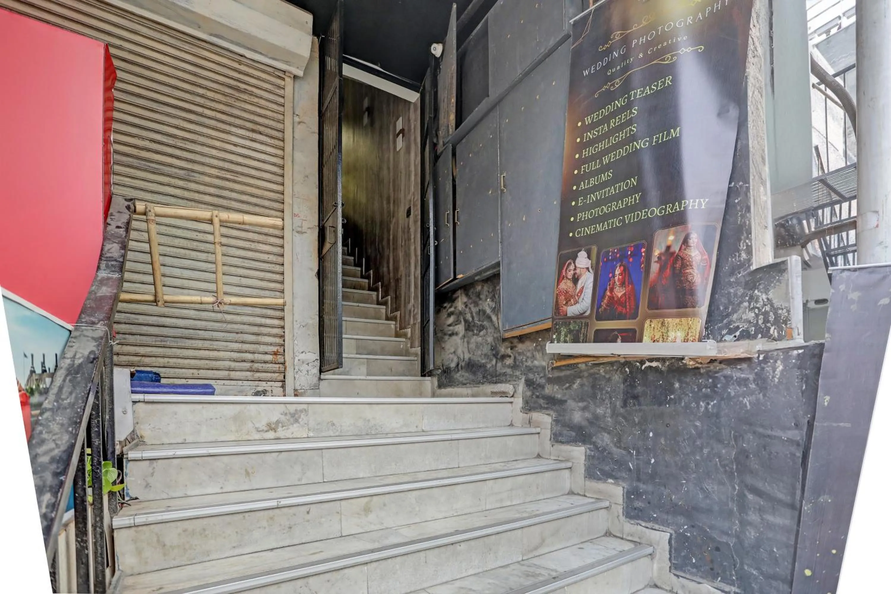 Facade/entrance in Hotel O Kanak palace