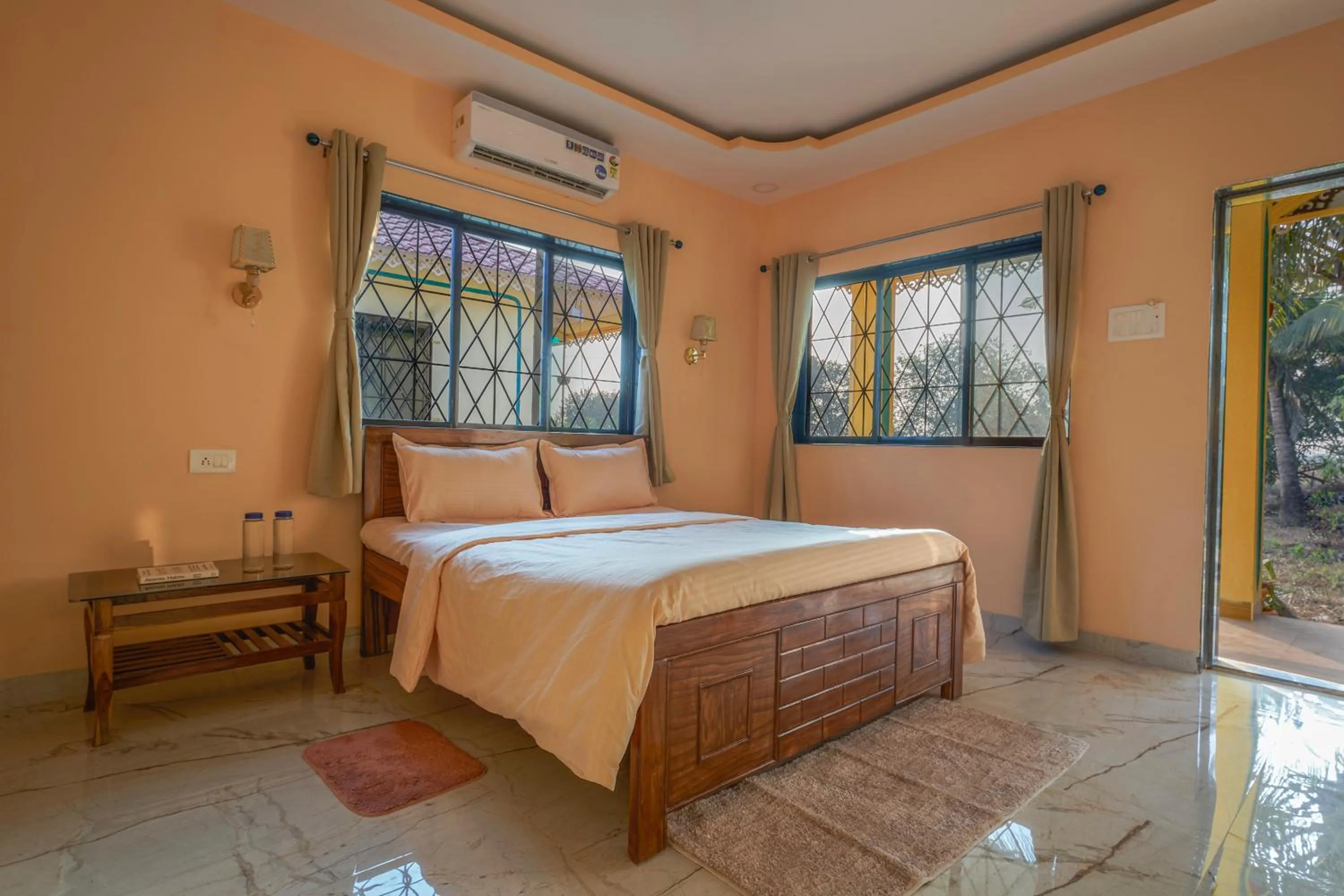 Bedroom, Bed in Tarangan Resort