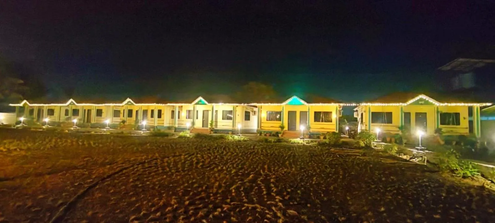 Property building in Tarangan Resort