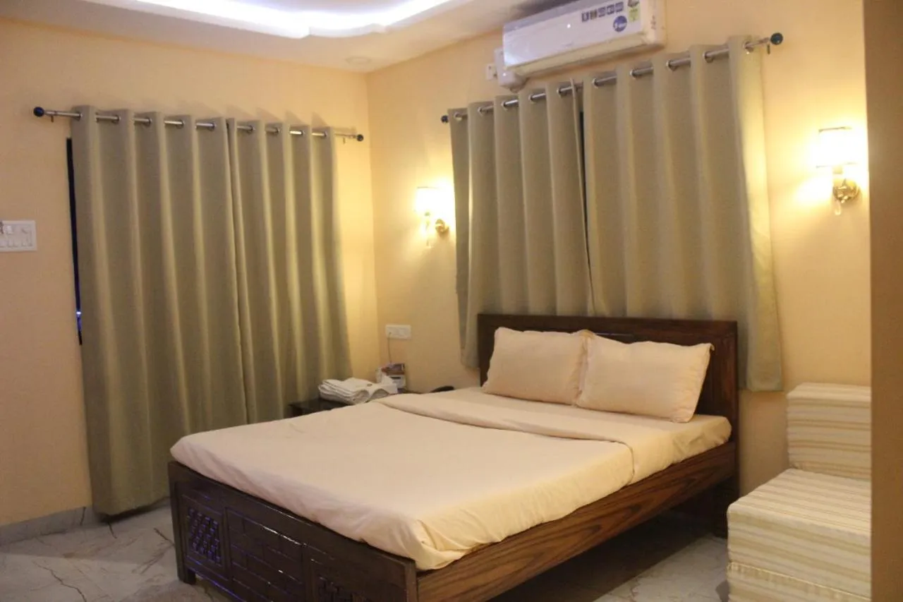 Bed in Tarangan Resort