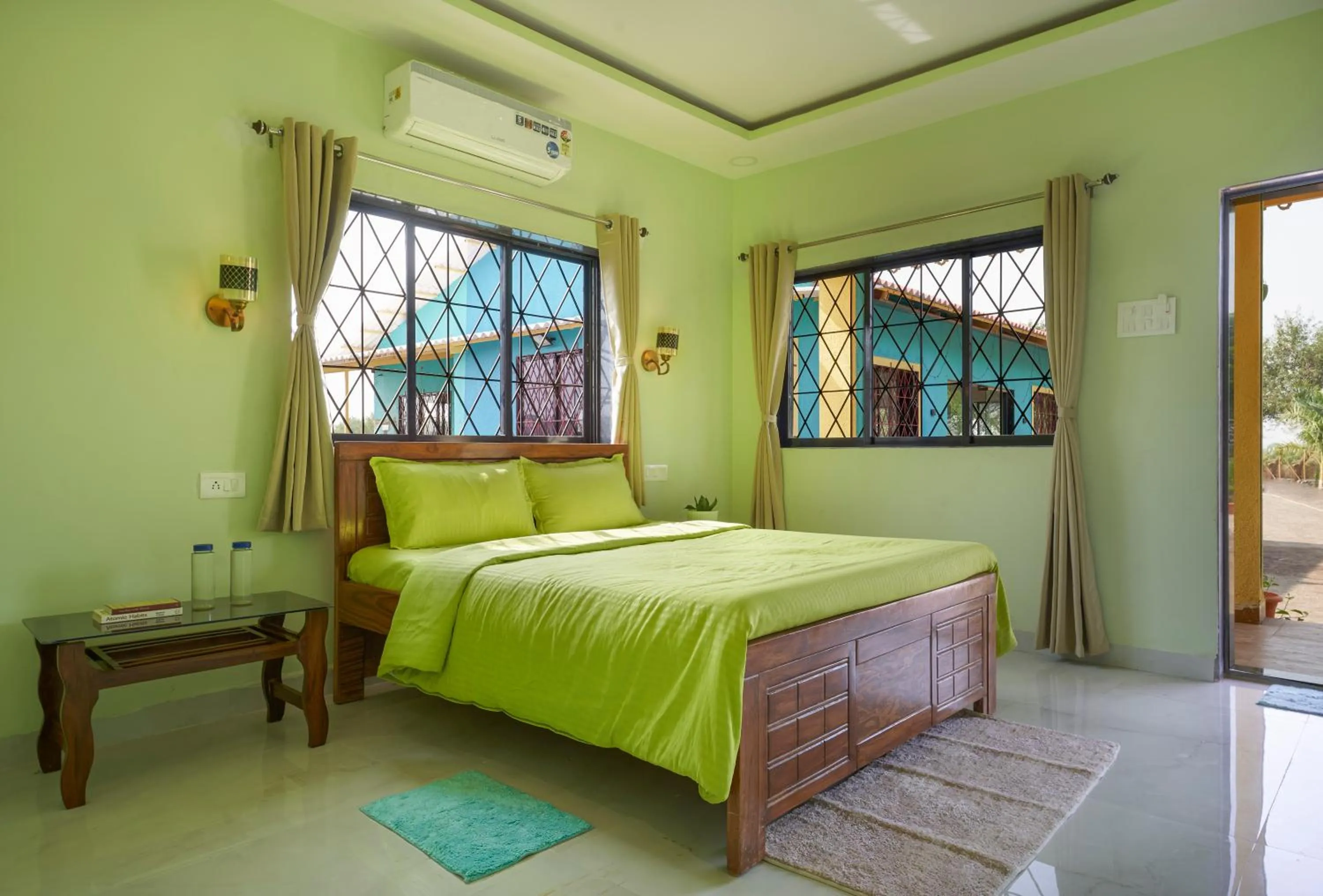 Bed in Tarangan Resort