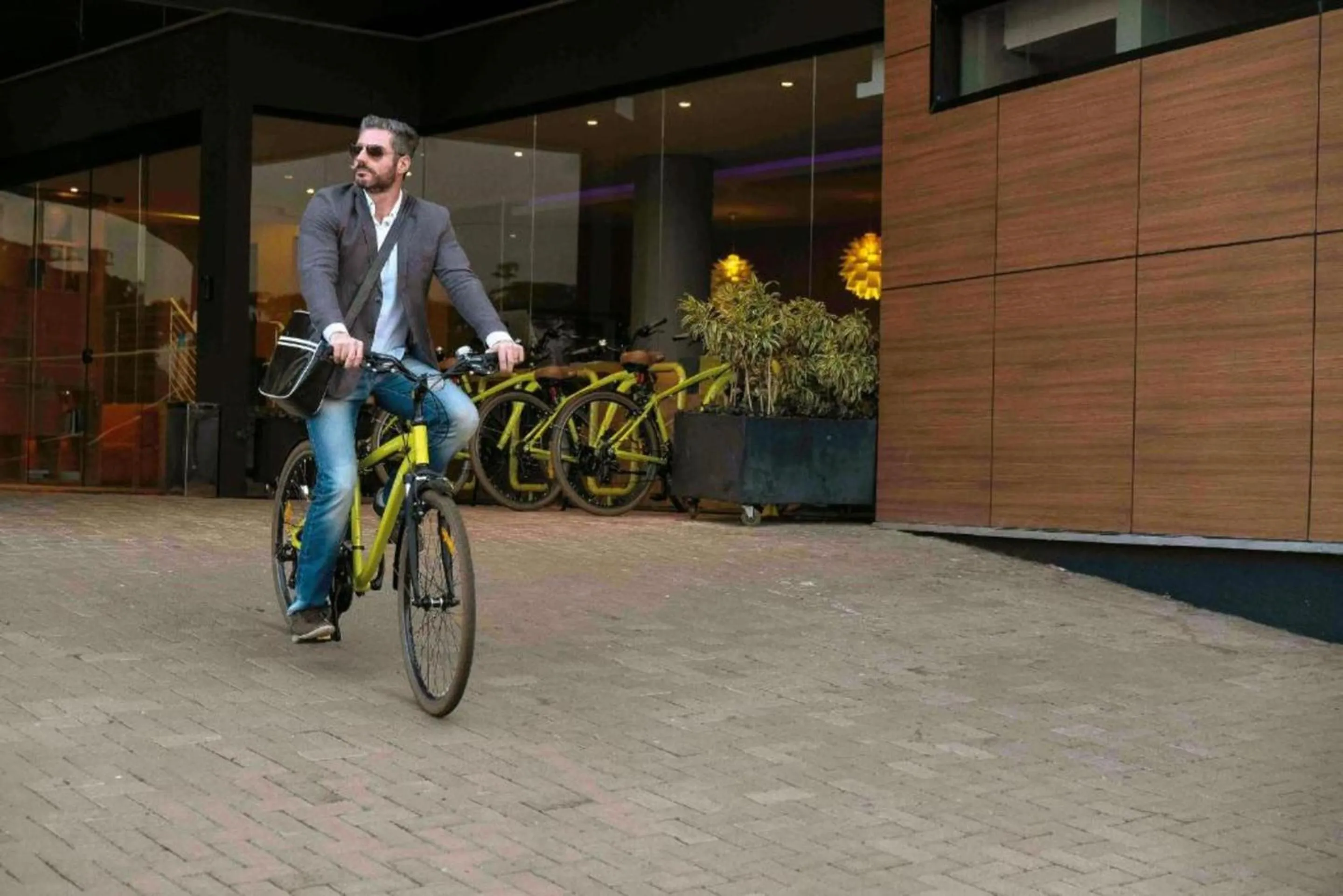 People in DMax Hotel