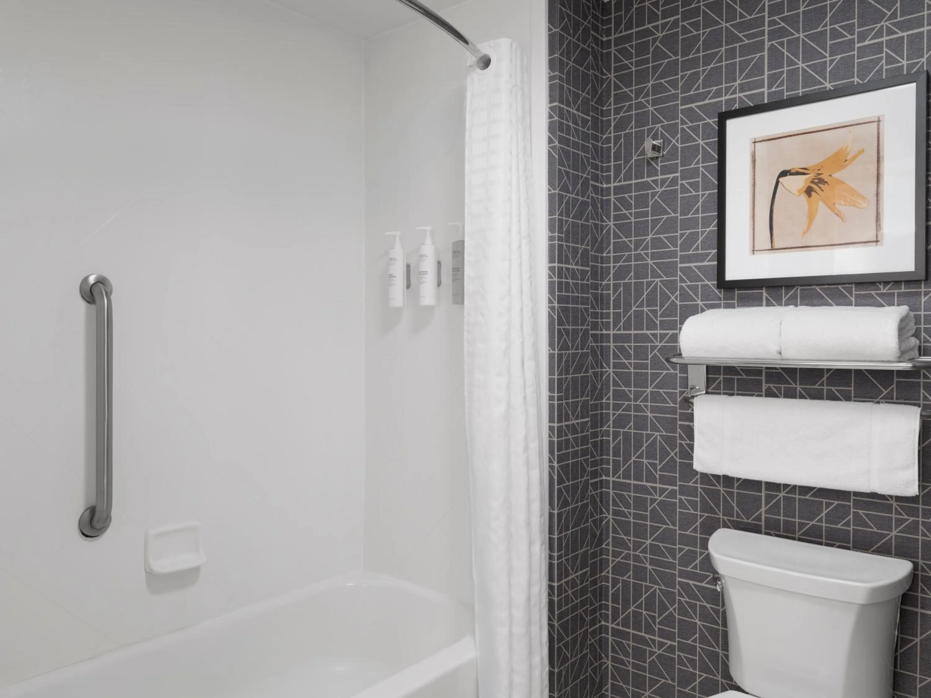 Bathroom in Homewood Suites by Hilton Akron/Fairlawn