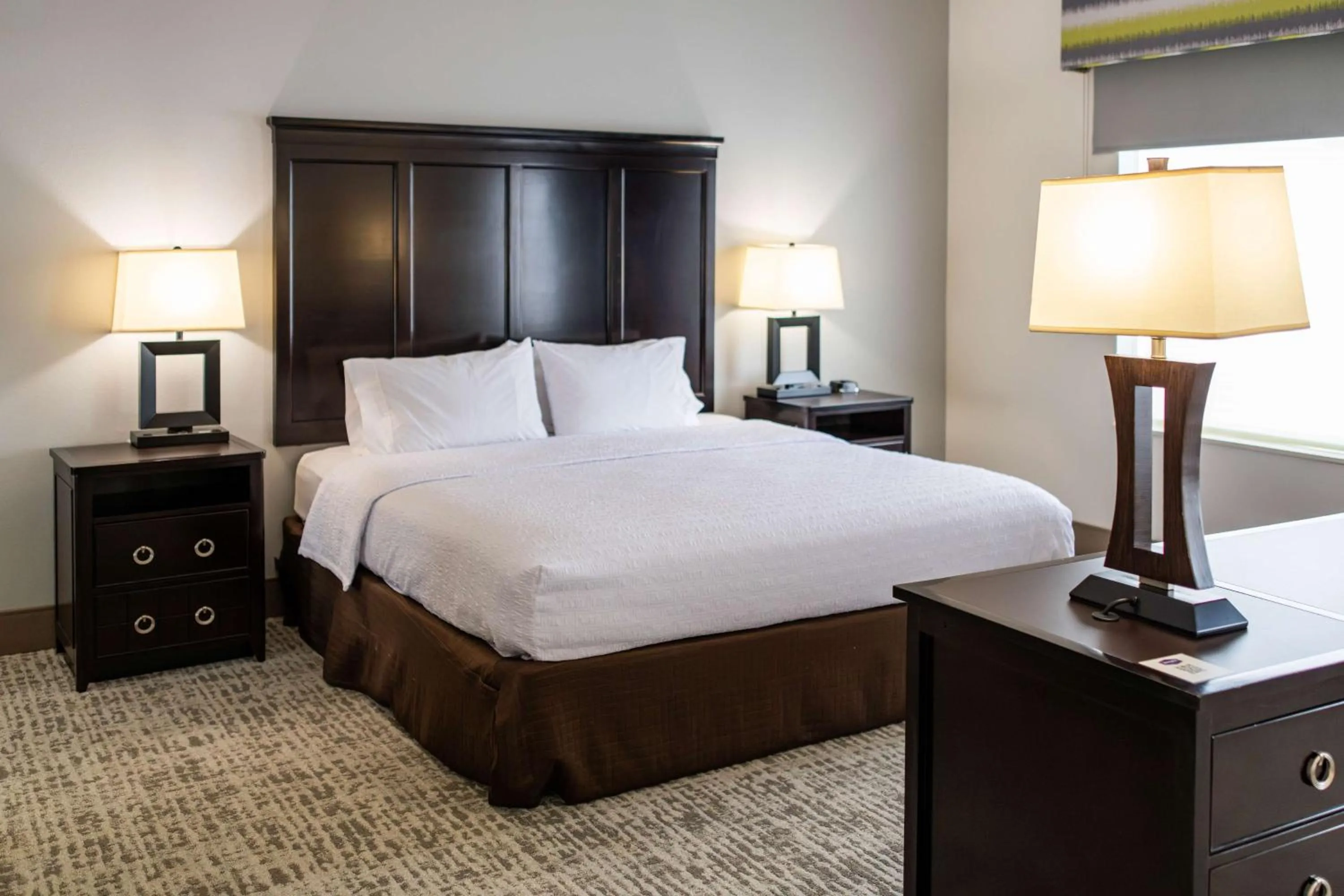 Bed in Hampton Inn & Suites Effingham