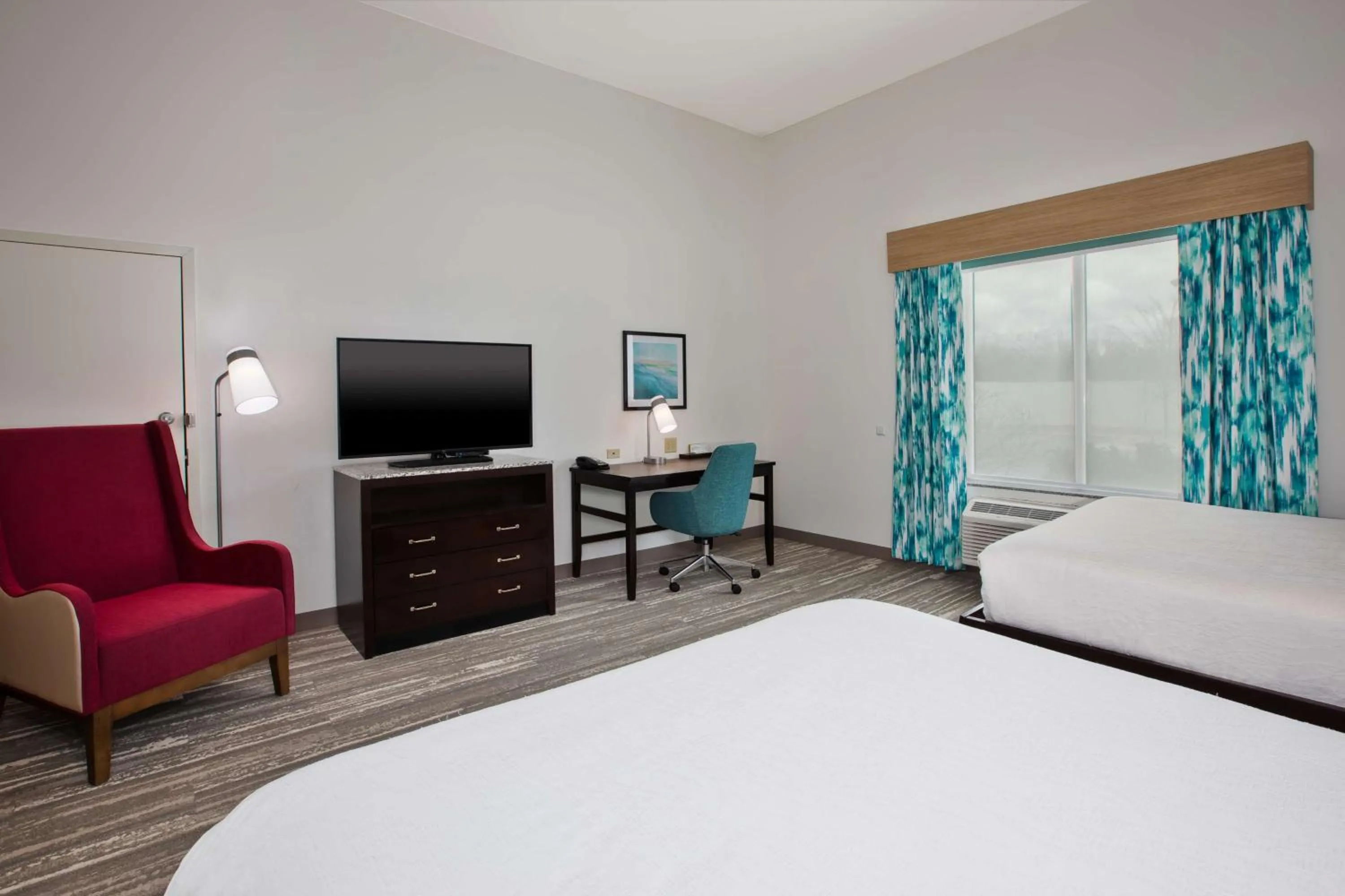 Bedroom, Bed in Hilton Garden Inn Benton Harbor