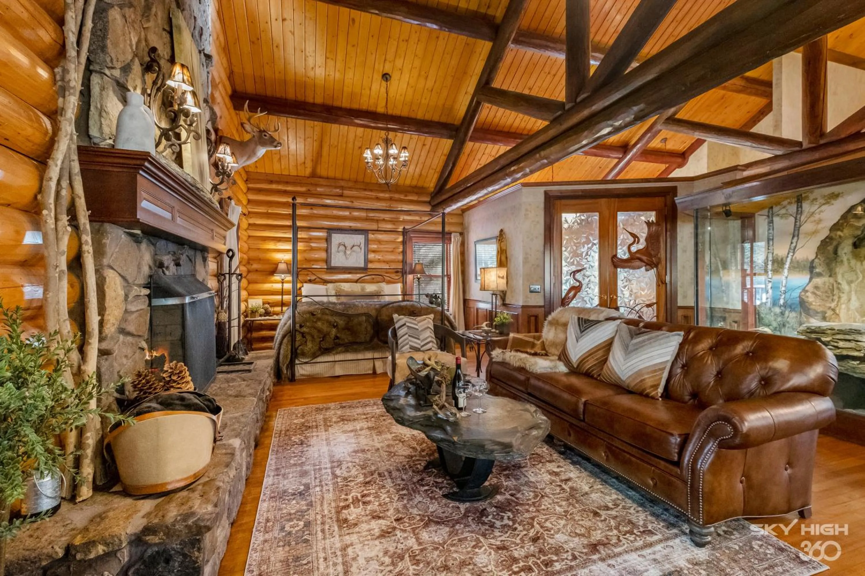 Living room in Cinnamon Valley