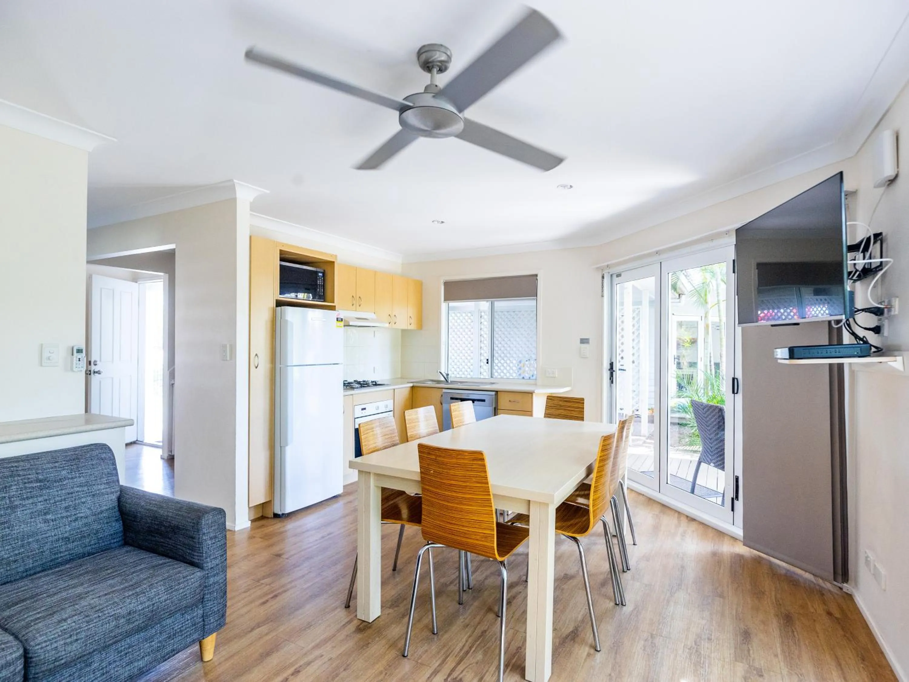 Kitchen or kitchenette in NRMA Treasure Island Holiday Resort