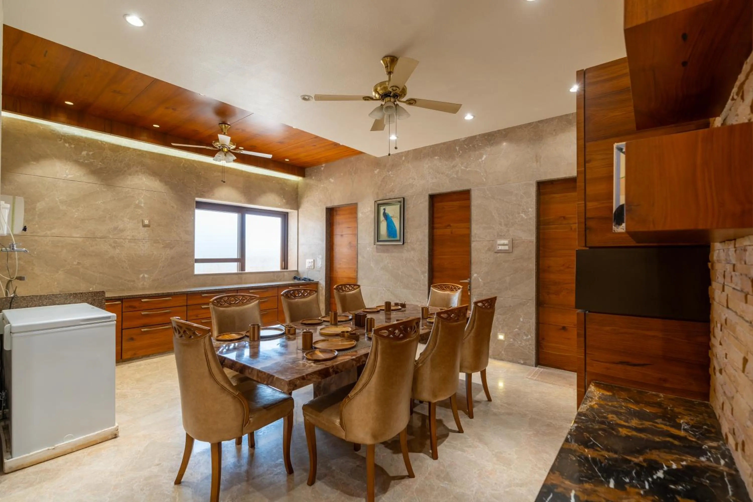 Dinner in The Gaj Kesri Gir - Best Wildlife Resort in Gir