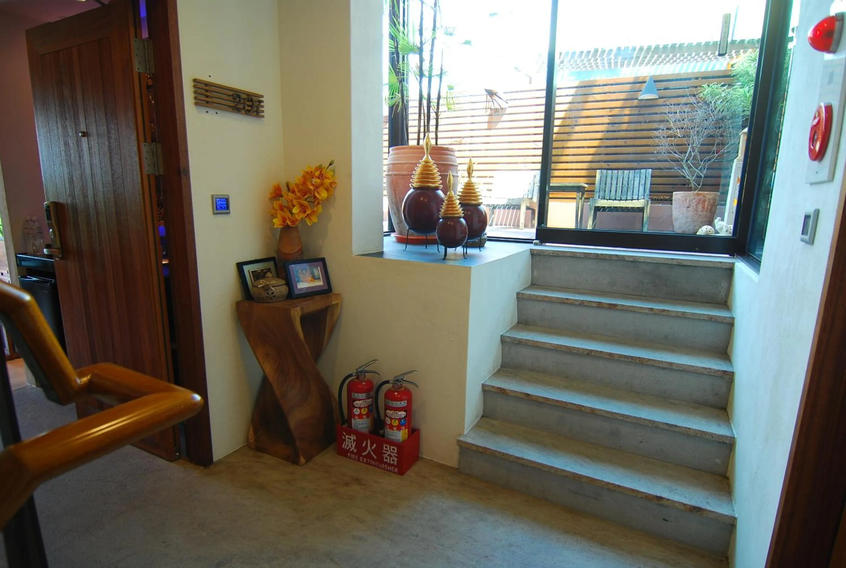 Decorative detail in A&L Inn 戀灣旅棧