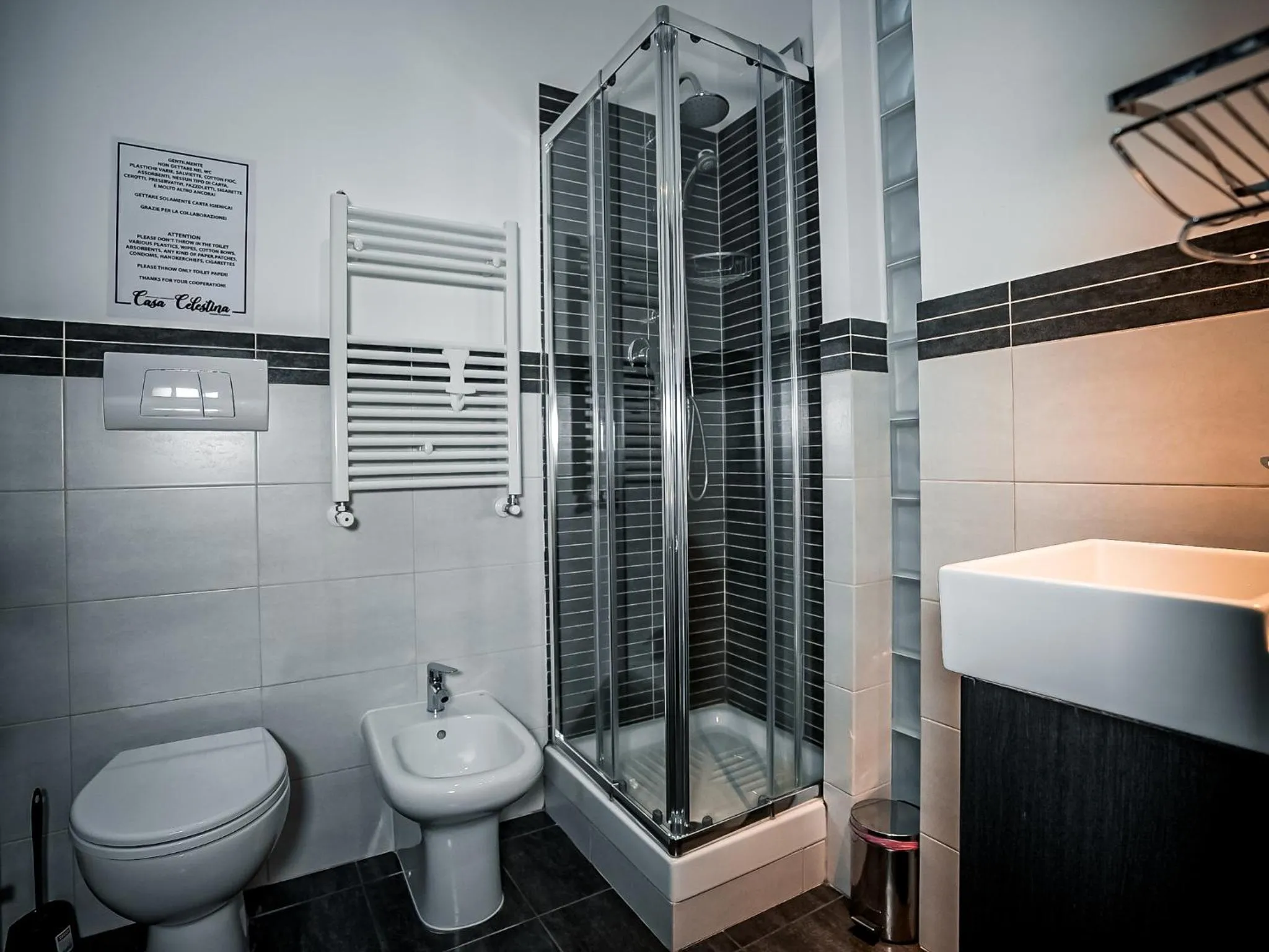 Bathroom in Casa Celestina Roma