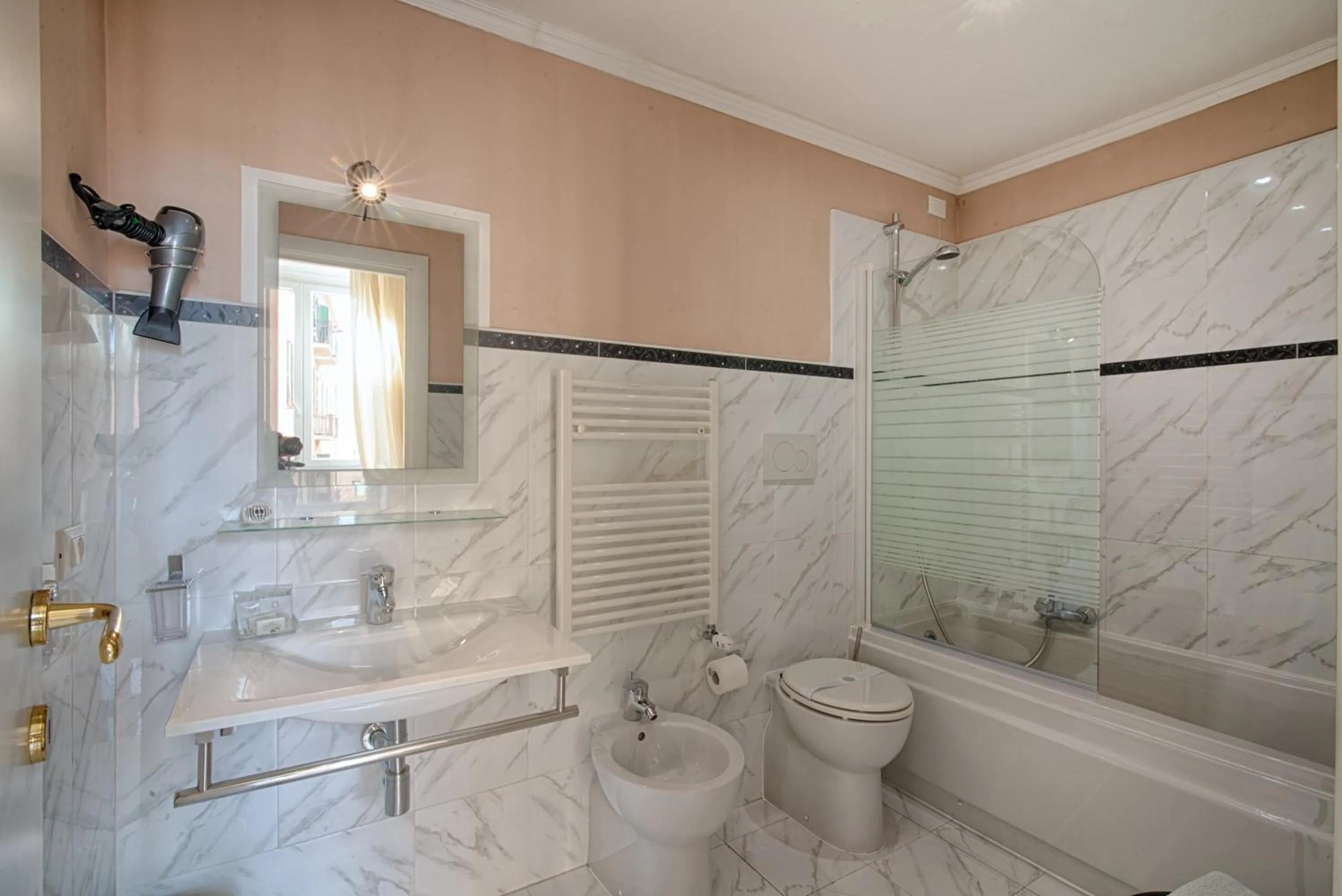 Bathroom in Home Grifondoro Affittacamere