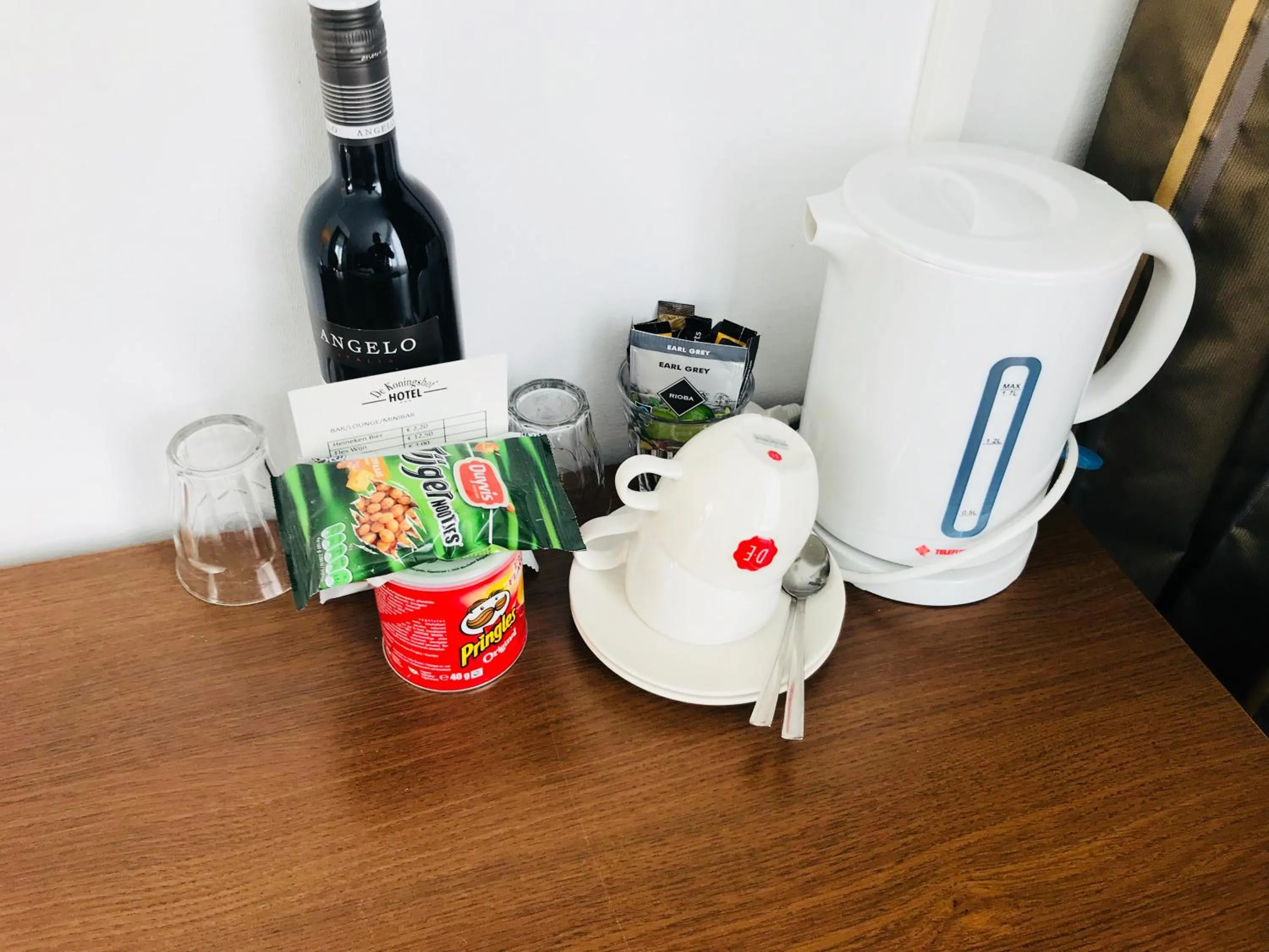 Coffee/tea facilities in Hotel De Koningshof